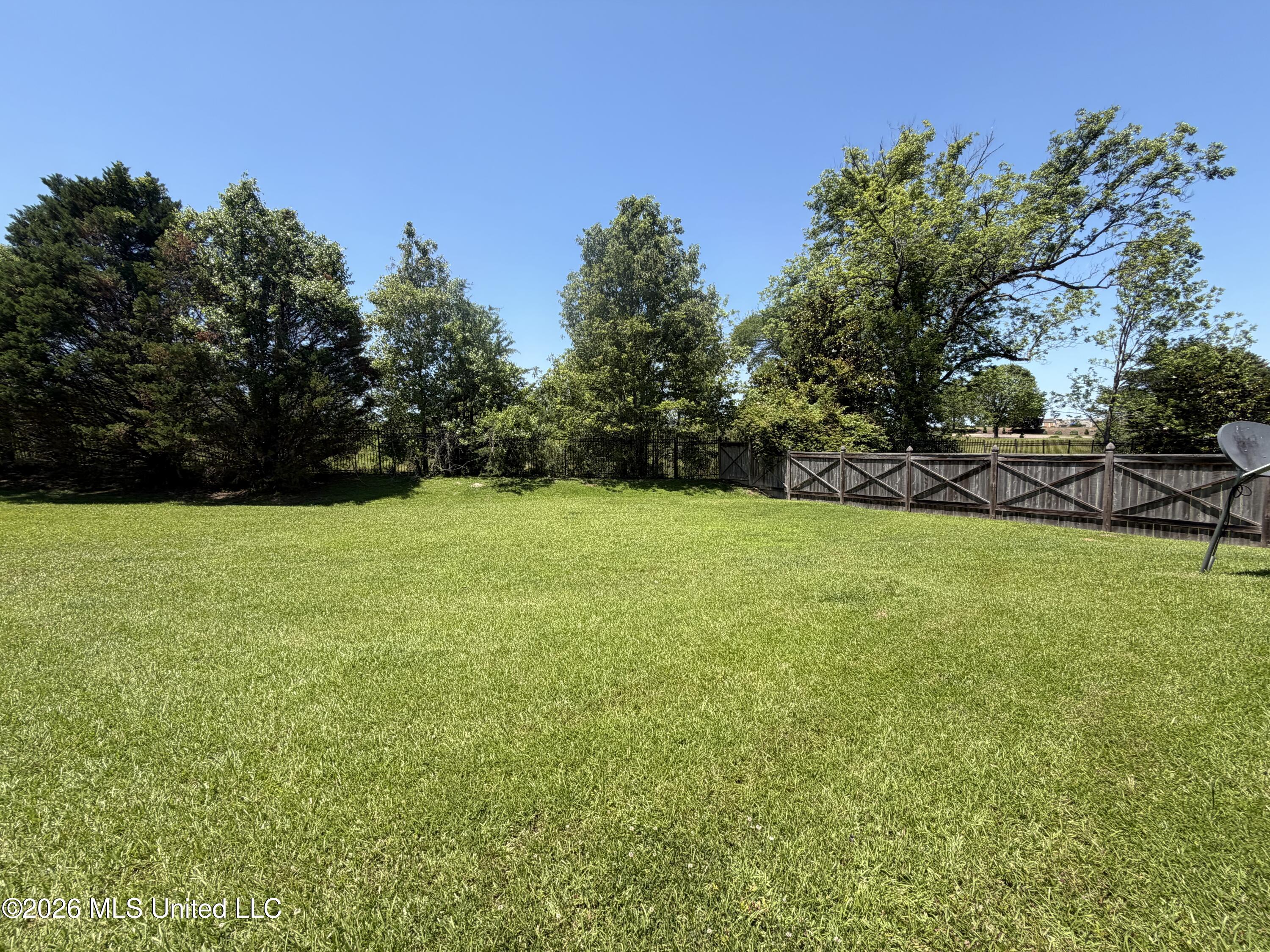 108 Novara Cove Property Photo 41