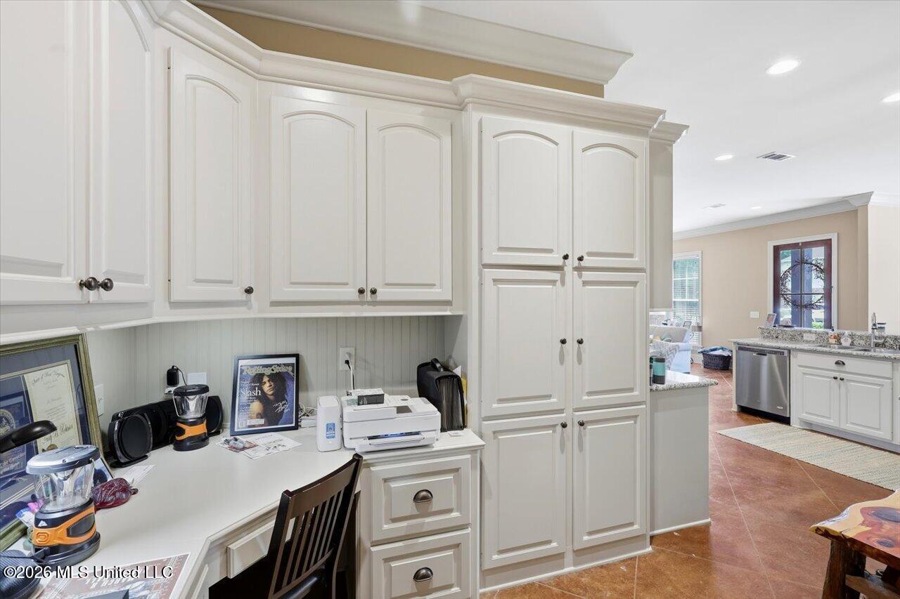 114 Pleasant Harbor Avenue Property Photo 13
