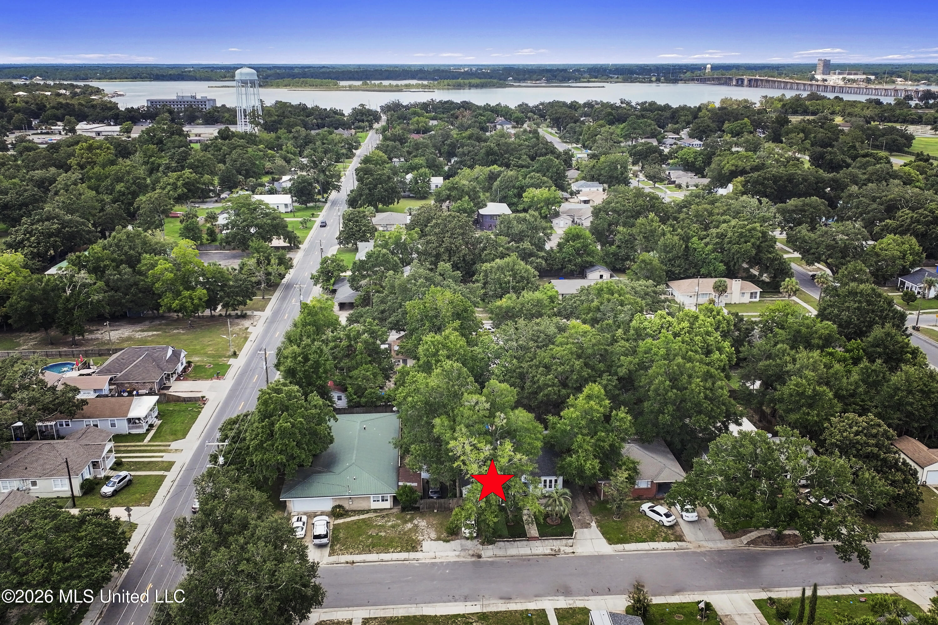 1090 Cherokee Street Property Photo 35