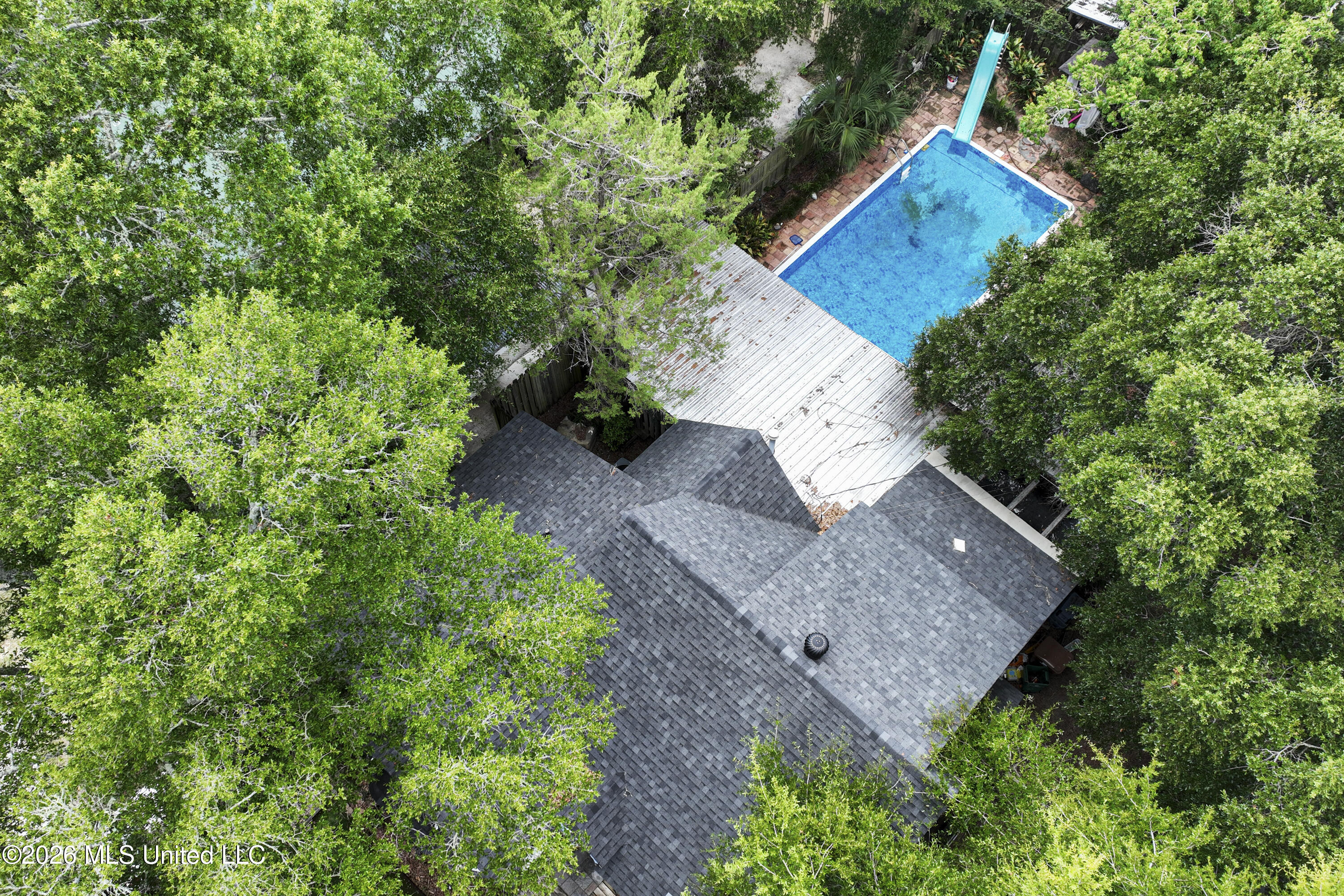 1090 Cherokee Street Property Photo 40