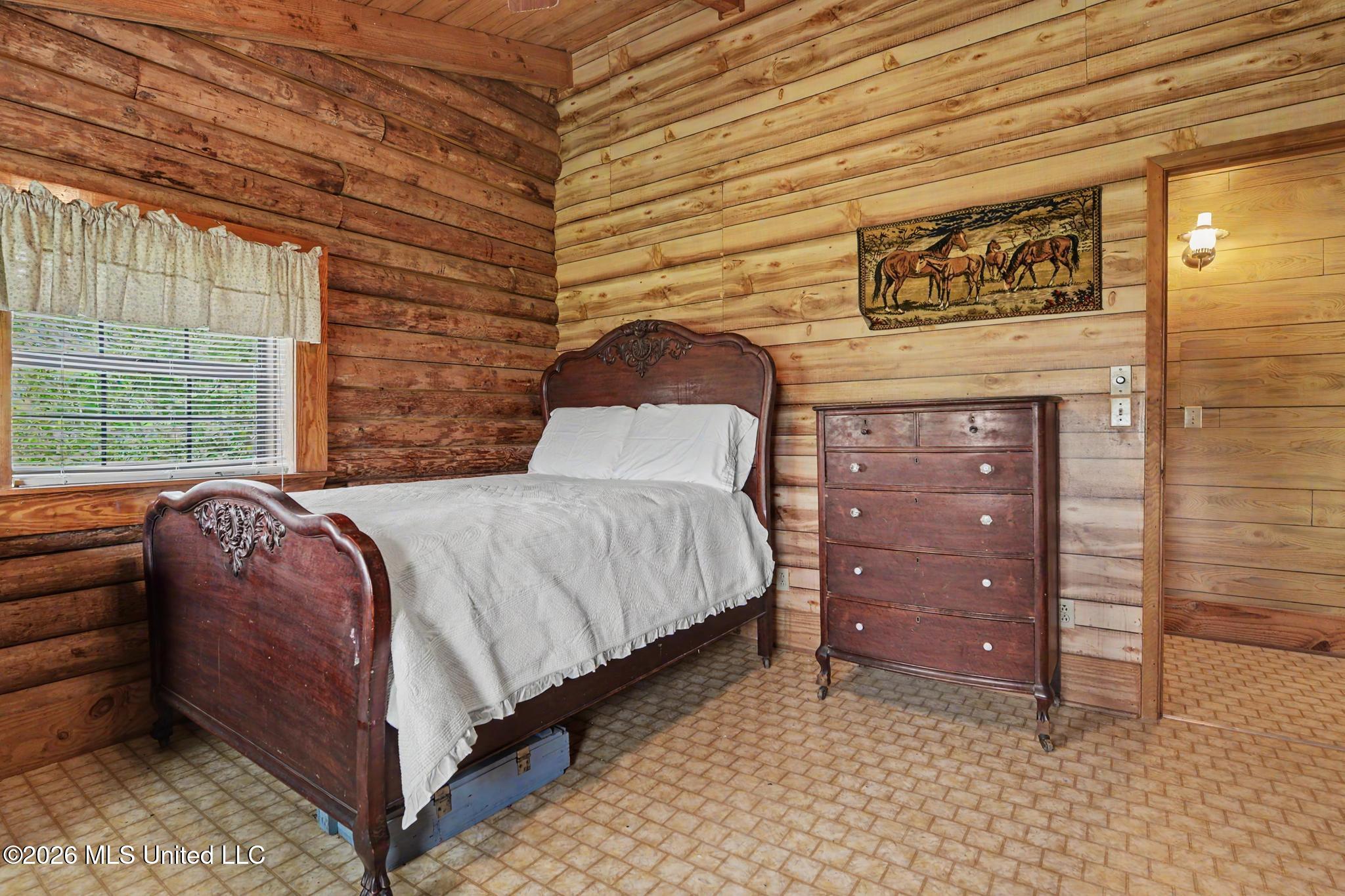 6270 Lower Bay Road Property Photo 14