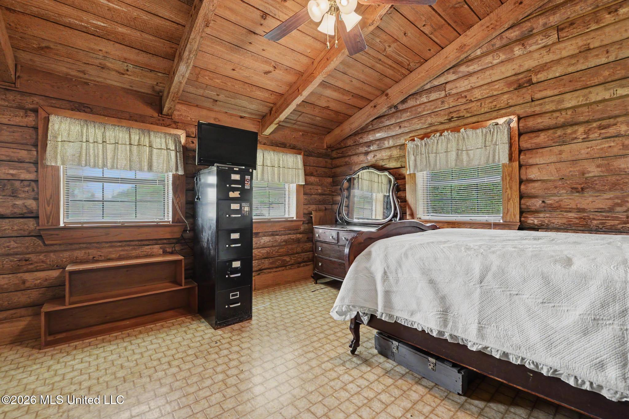 6270 Lower Bay Road Property Photo 15