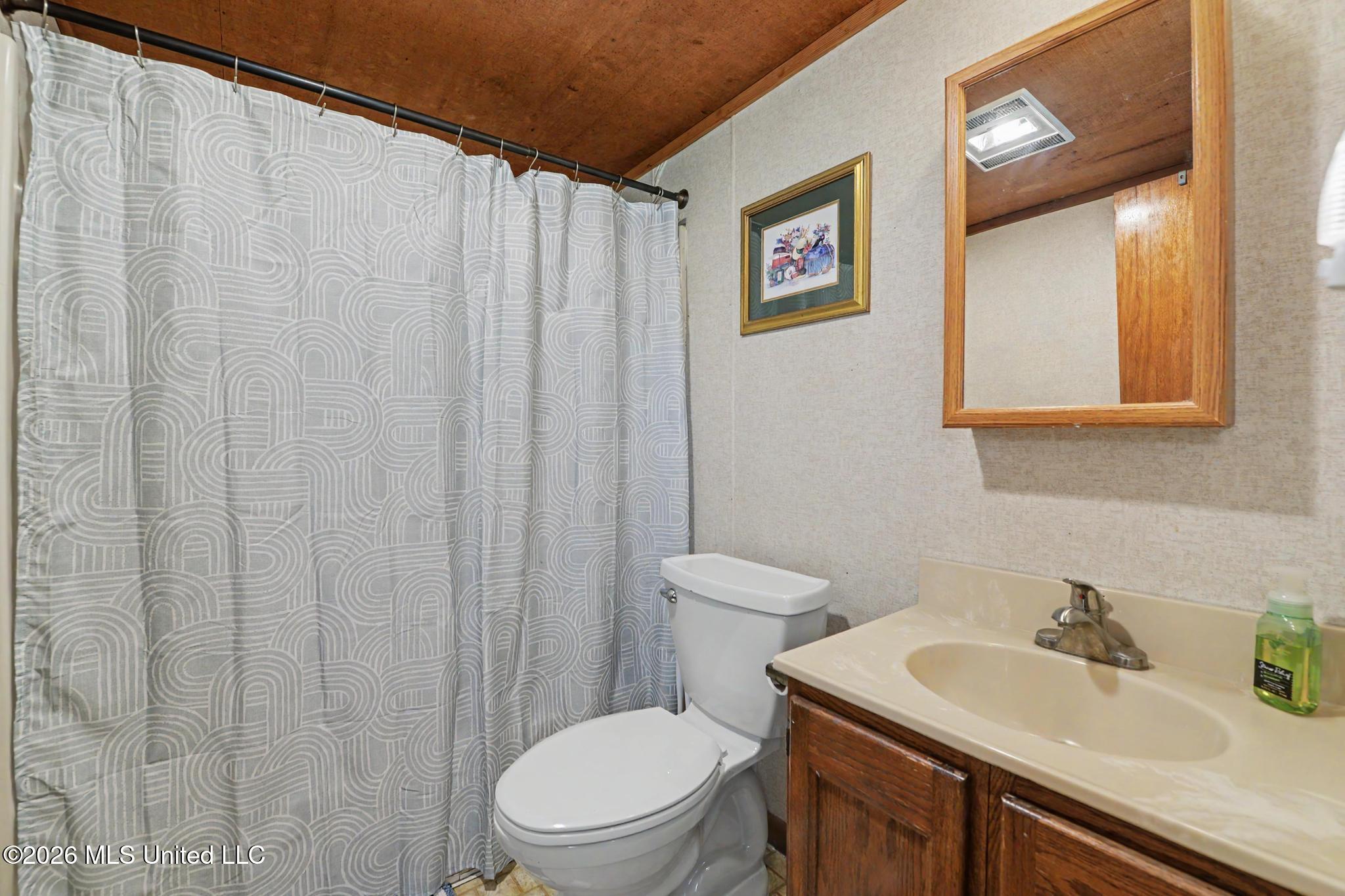 6270 Lower Bay Road Property Photo 22