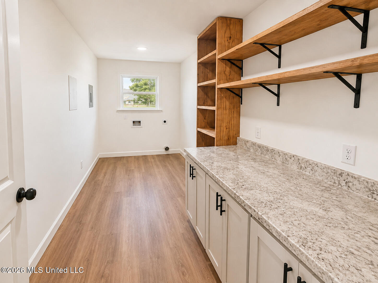 1113 Holland Road Property Photo 10