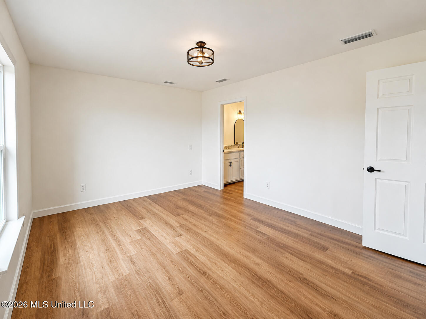 1113 Holland Road Property Photo 13