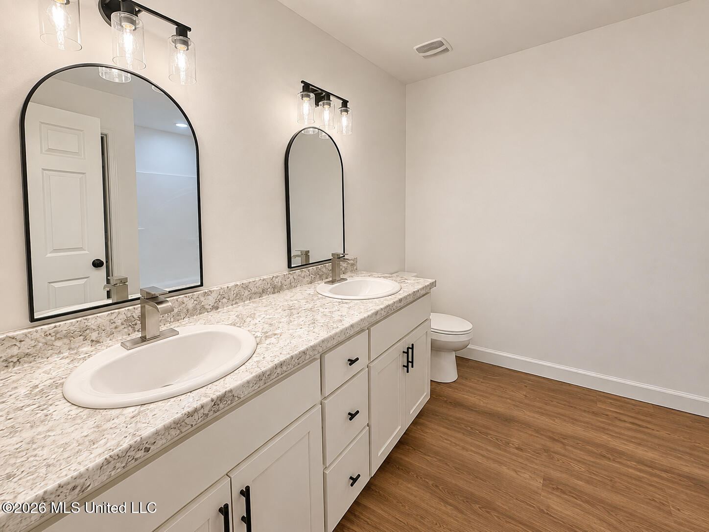 1113 Holland Road Property Photo 15