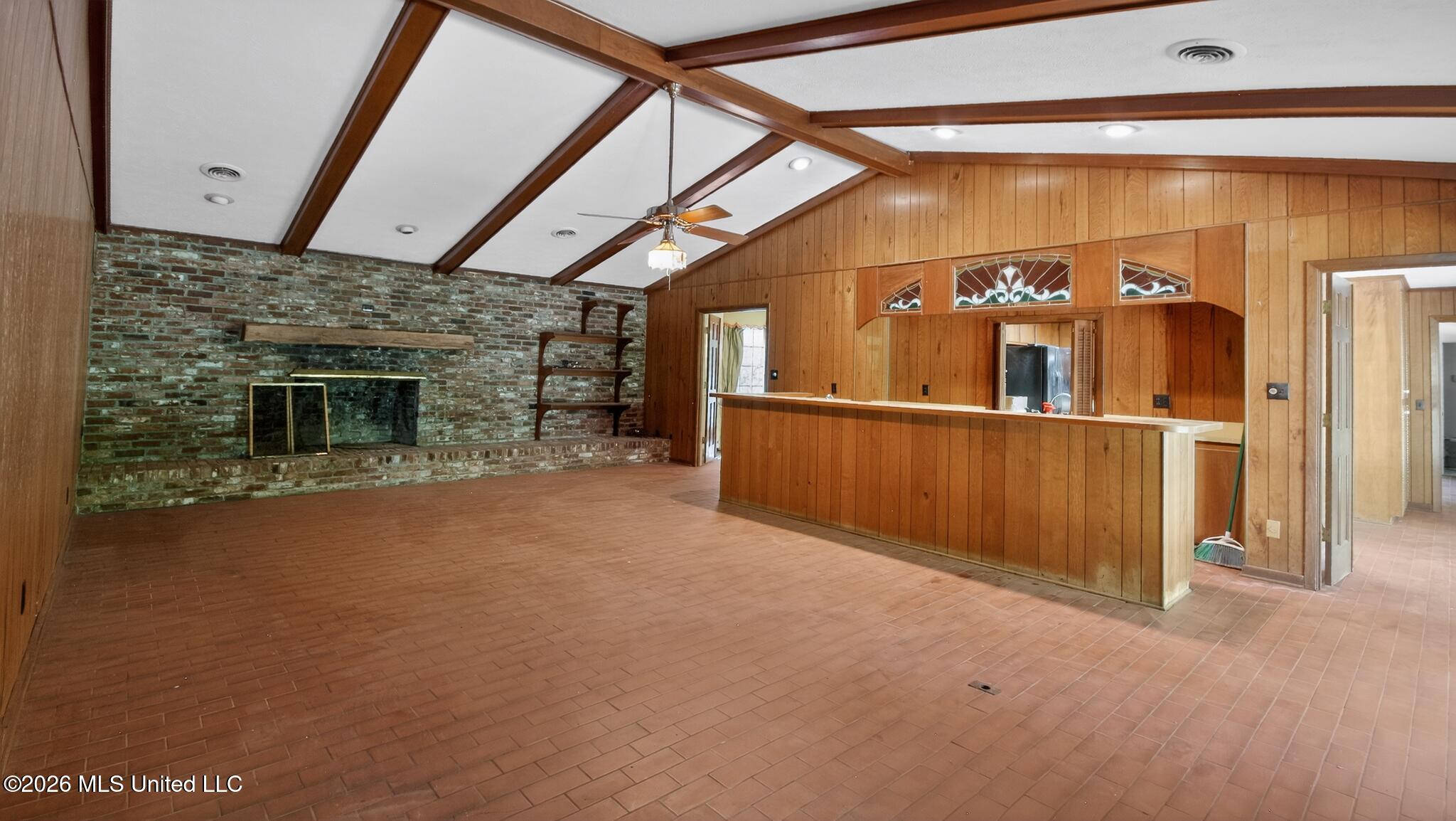 1000 Pine Land Drive Property Photo 15
