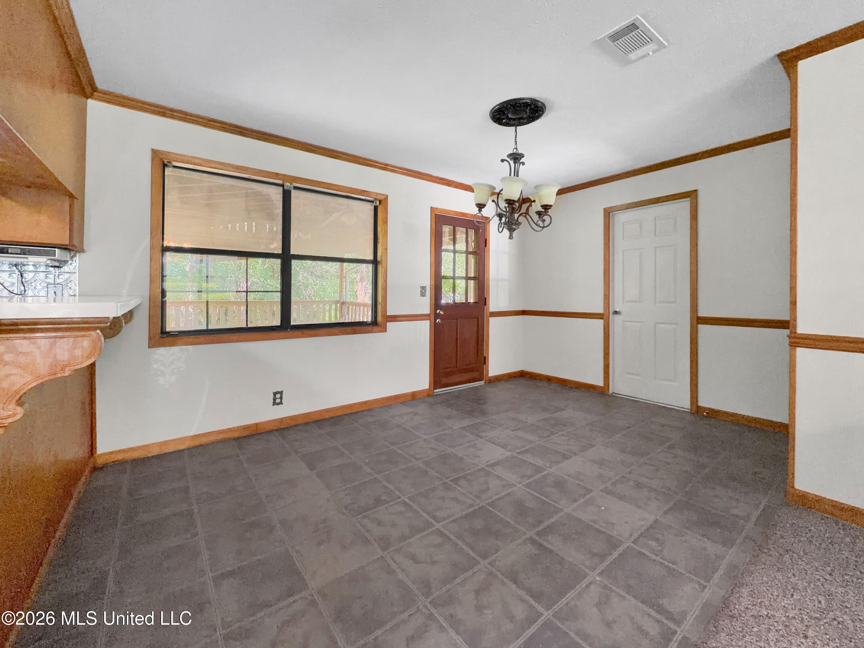 243 Massey Circle Property Photo 12