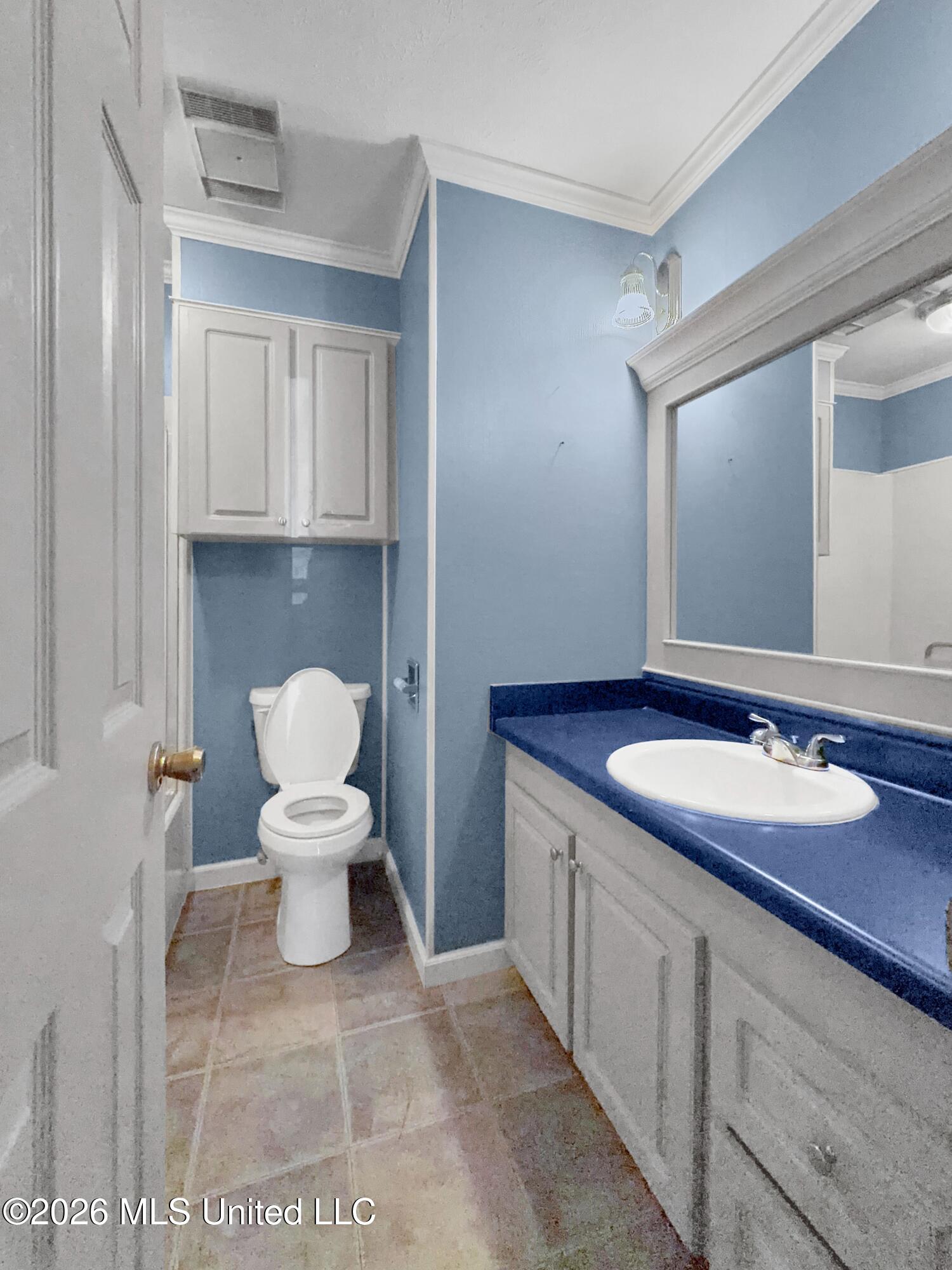 243 Massey Circle Property Photo 14