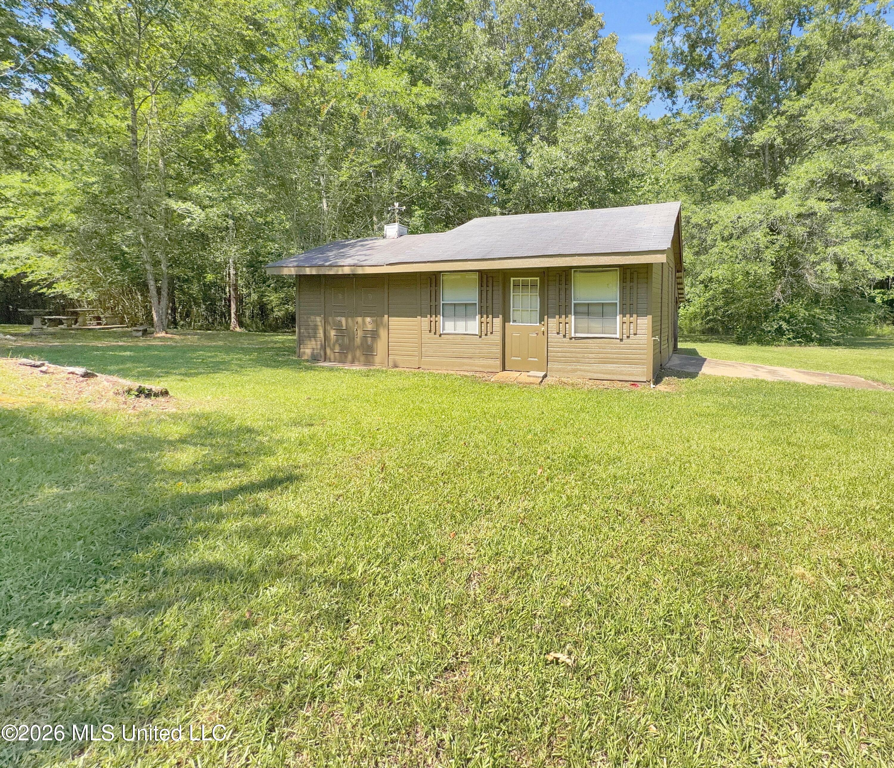 243 Massey Circle Property Photo 24