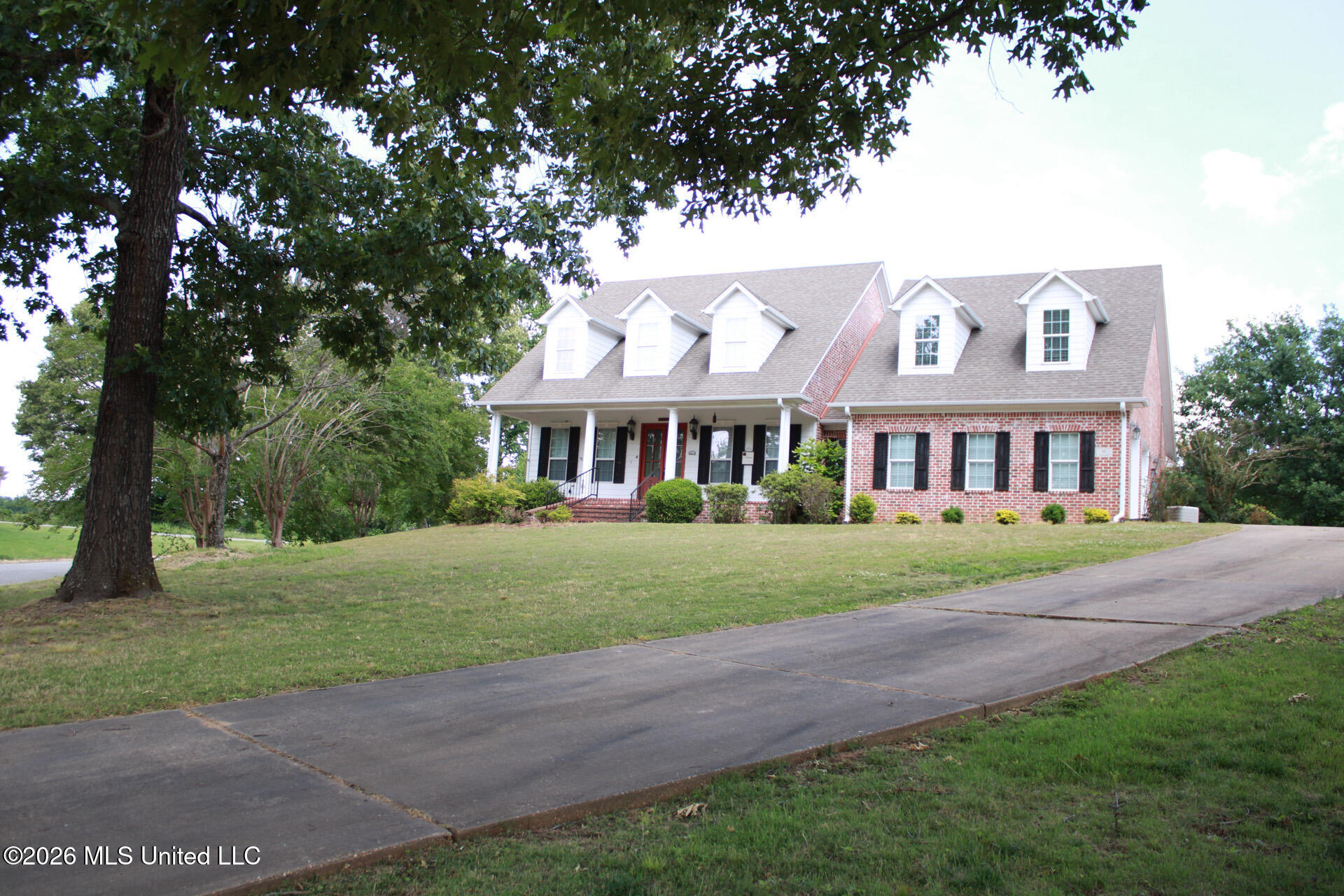 11 Nelson Drive Property Photo 1