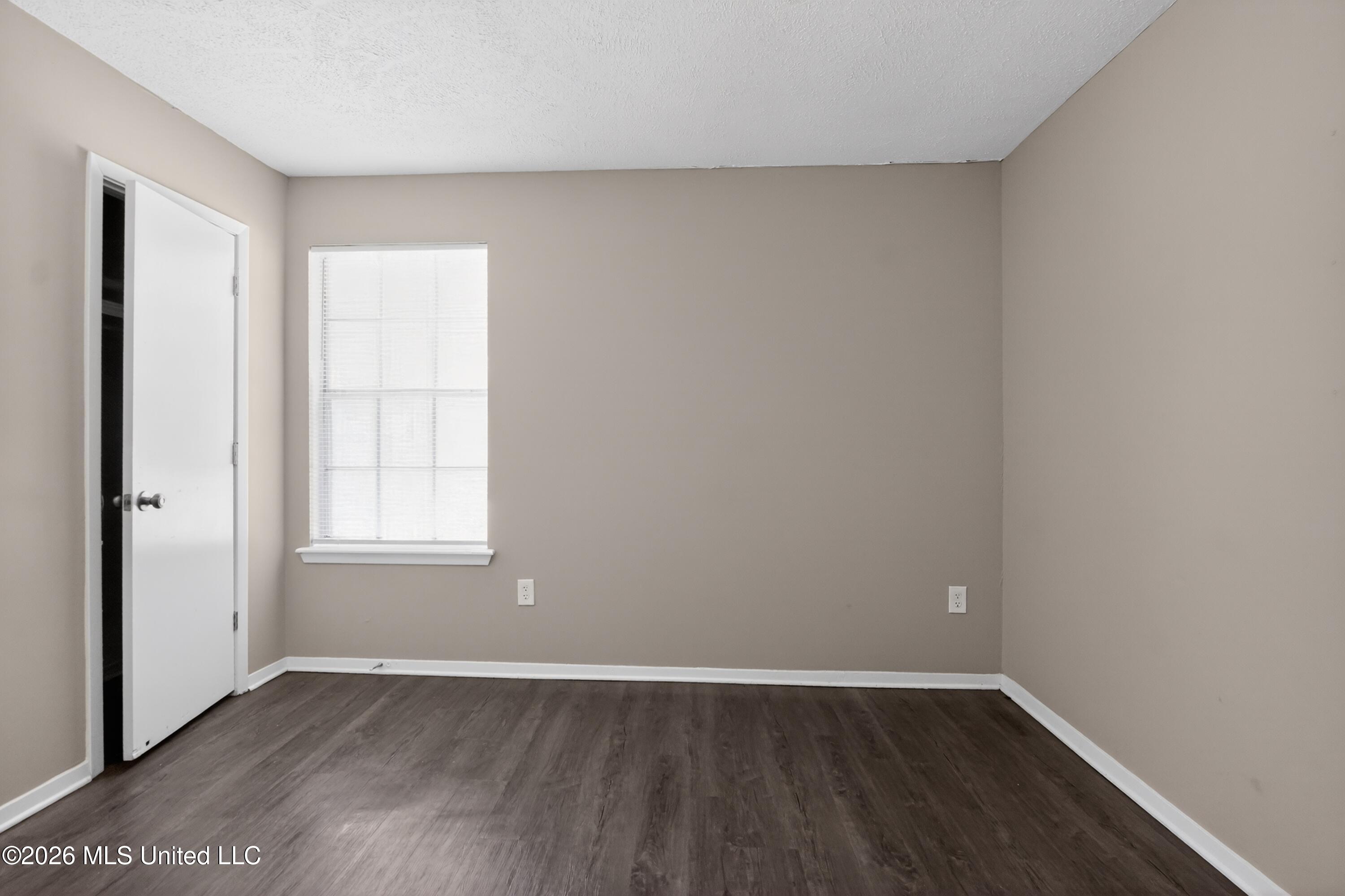 711 George Kersh Drive Property Photo 16