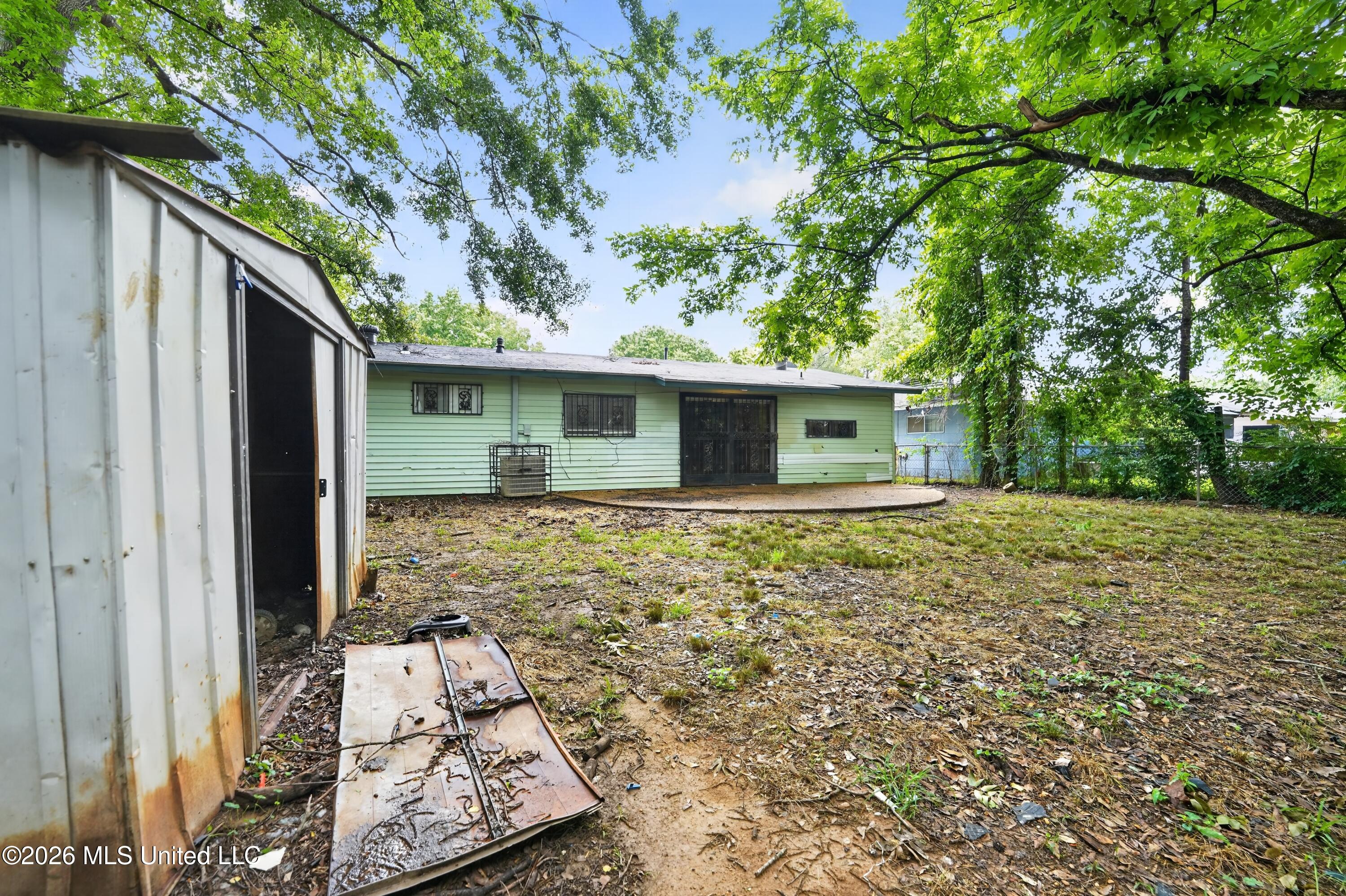 6615 Lyndon B Johnson Drive Property Photo 6