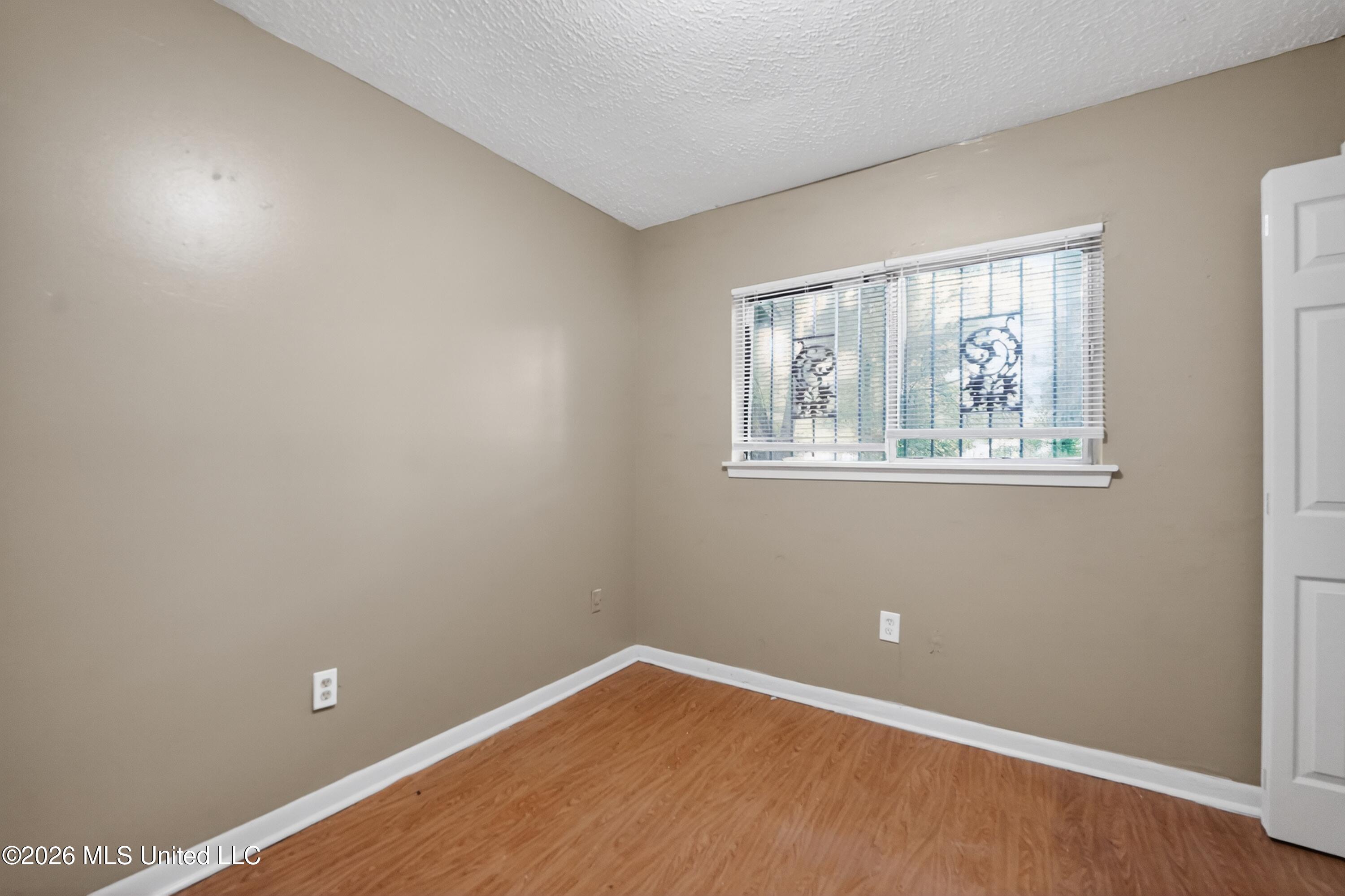 6615 Lyndon B Johnson Drive Property Photo 12