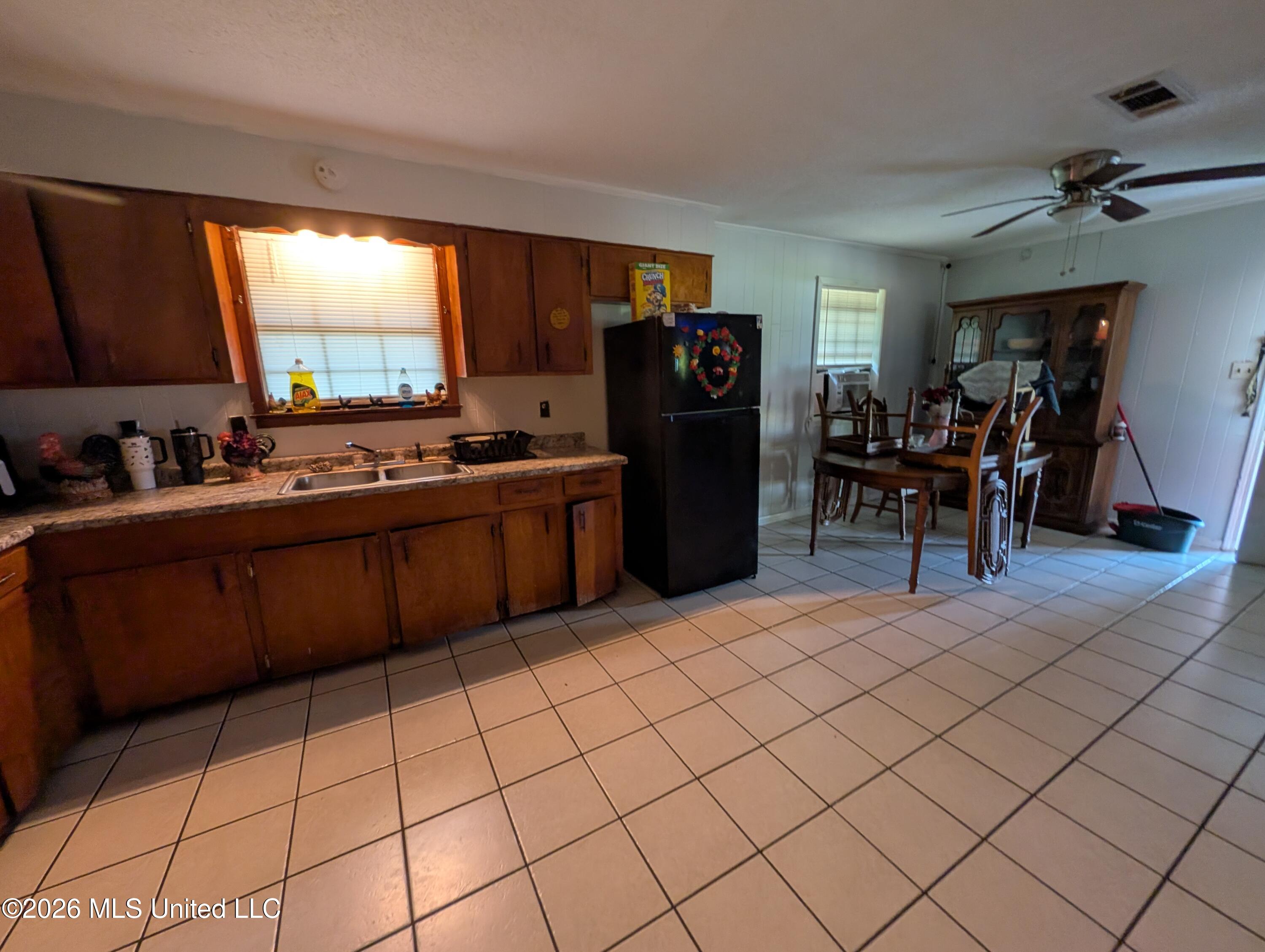 224 Greenfield Road Property Photo 3