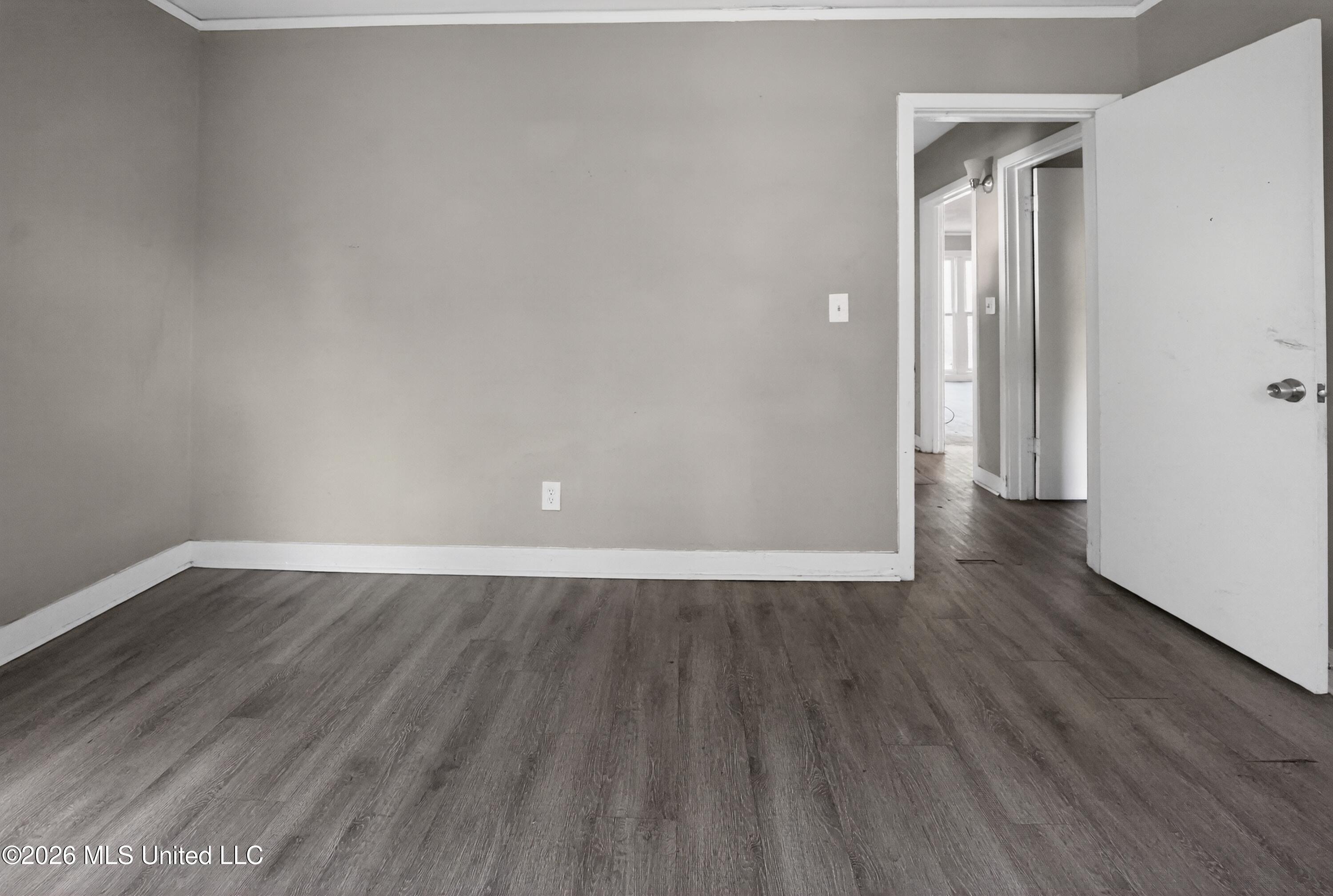 343 N Broadmoor Drive Property Photo 19