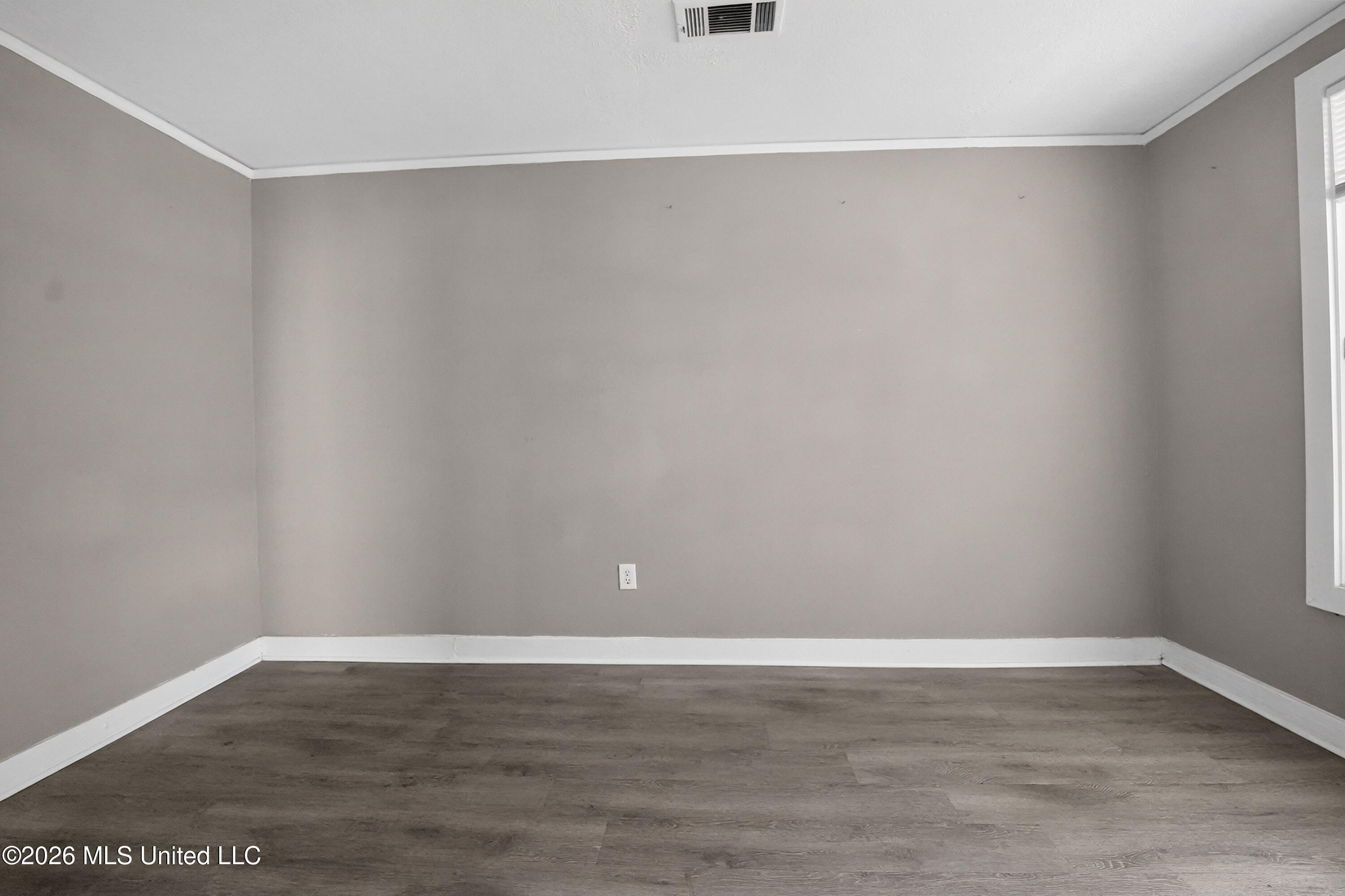 343 N Broadmoor Drive Property Photo 20