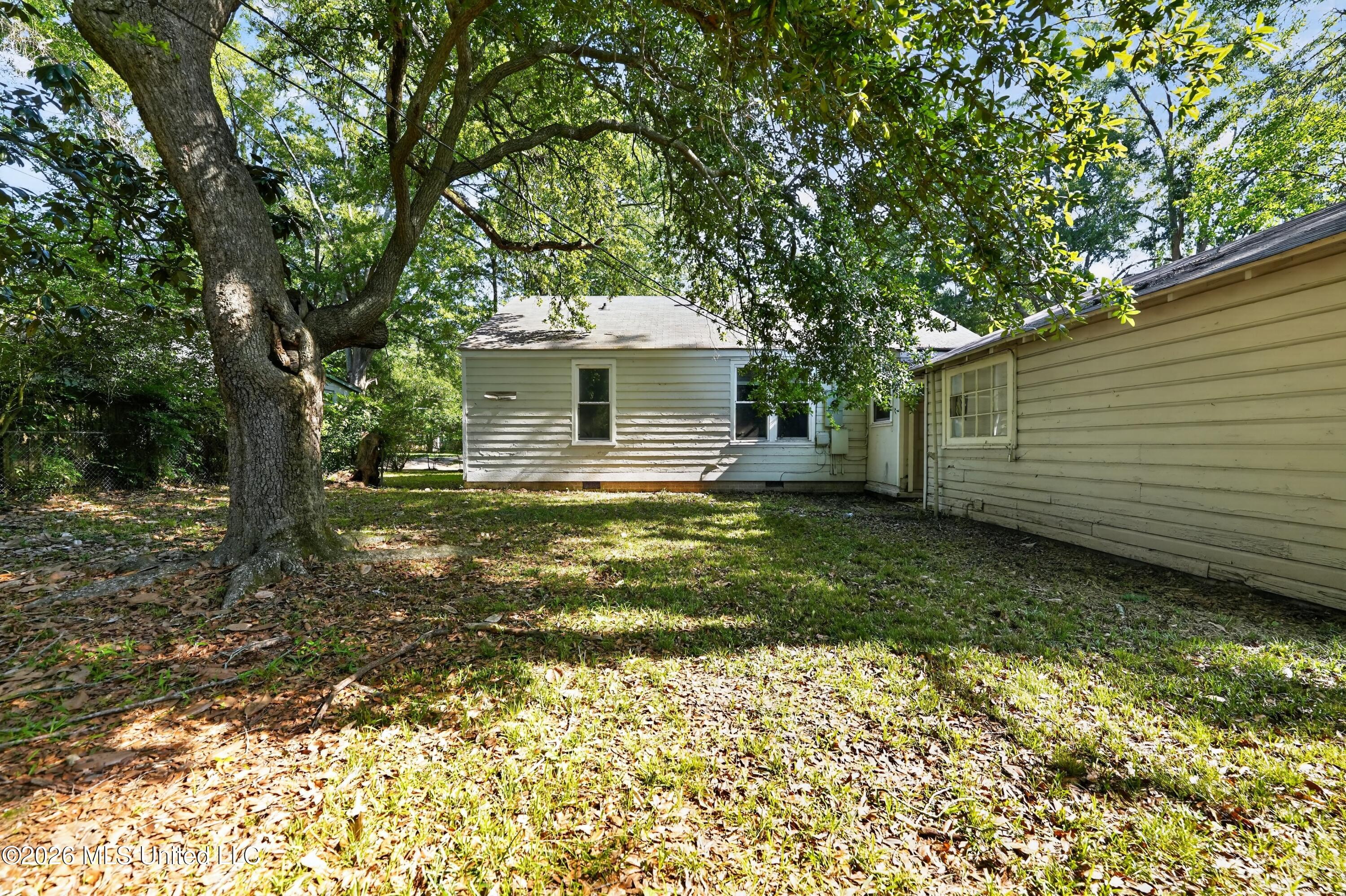 343 N Broadmoor Drive Property Photo 39