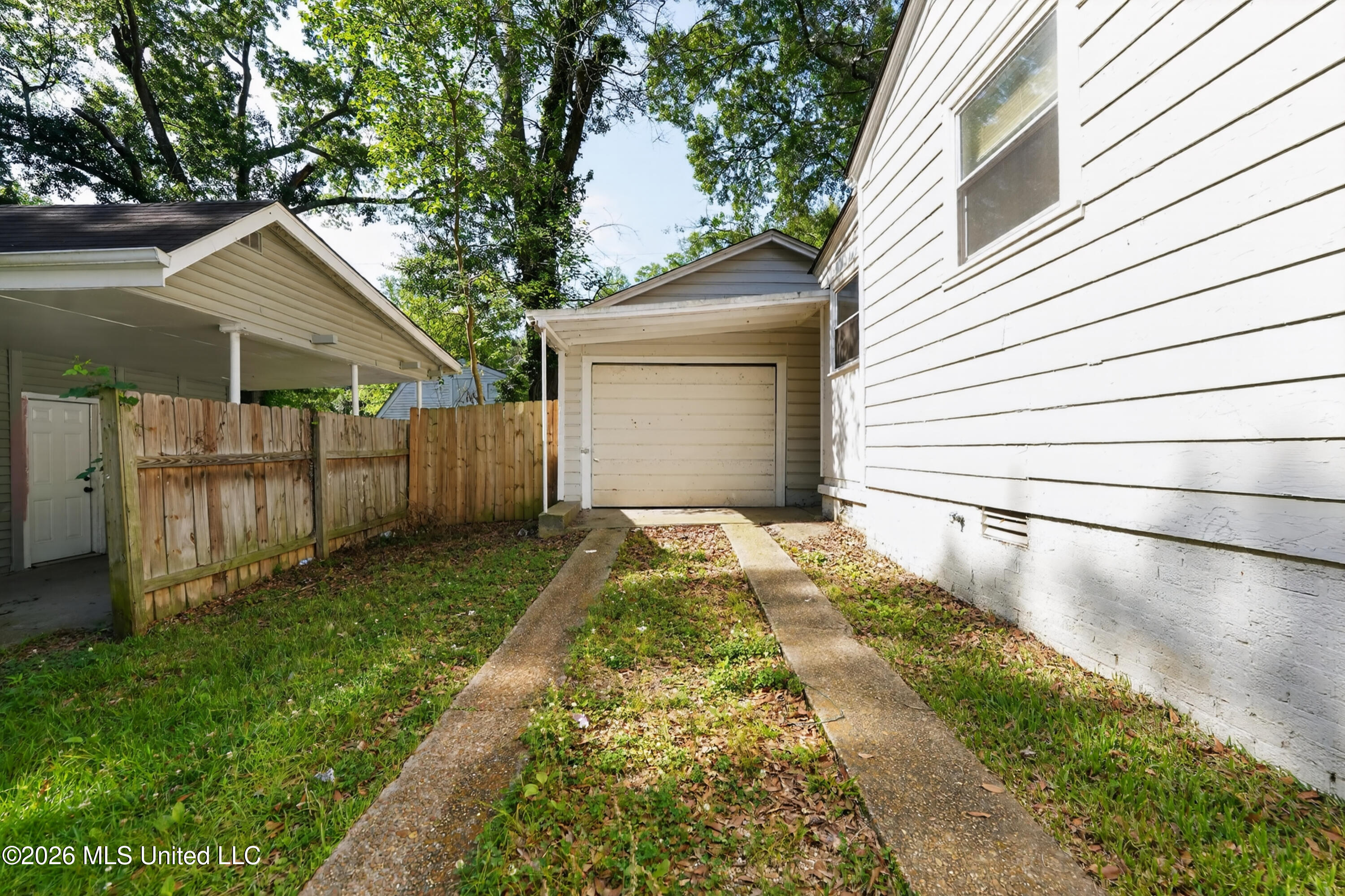 343 N Broadmoor Drive Property Photo 40