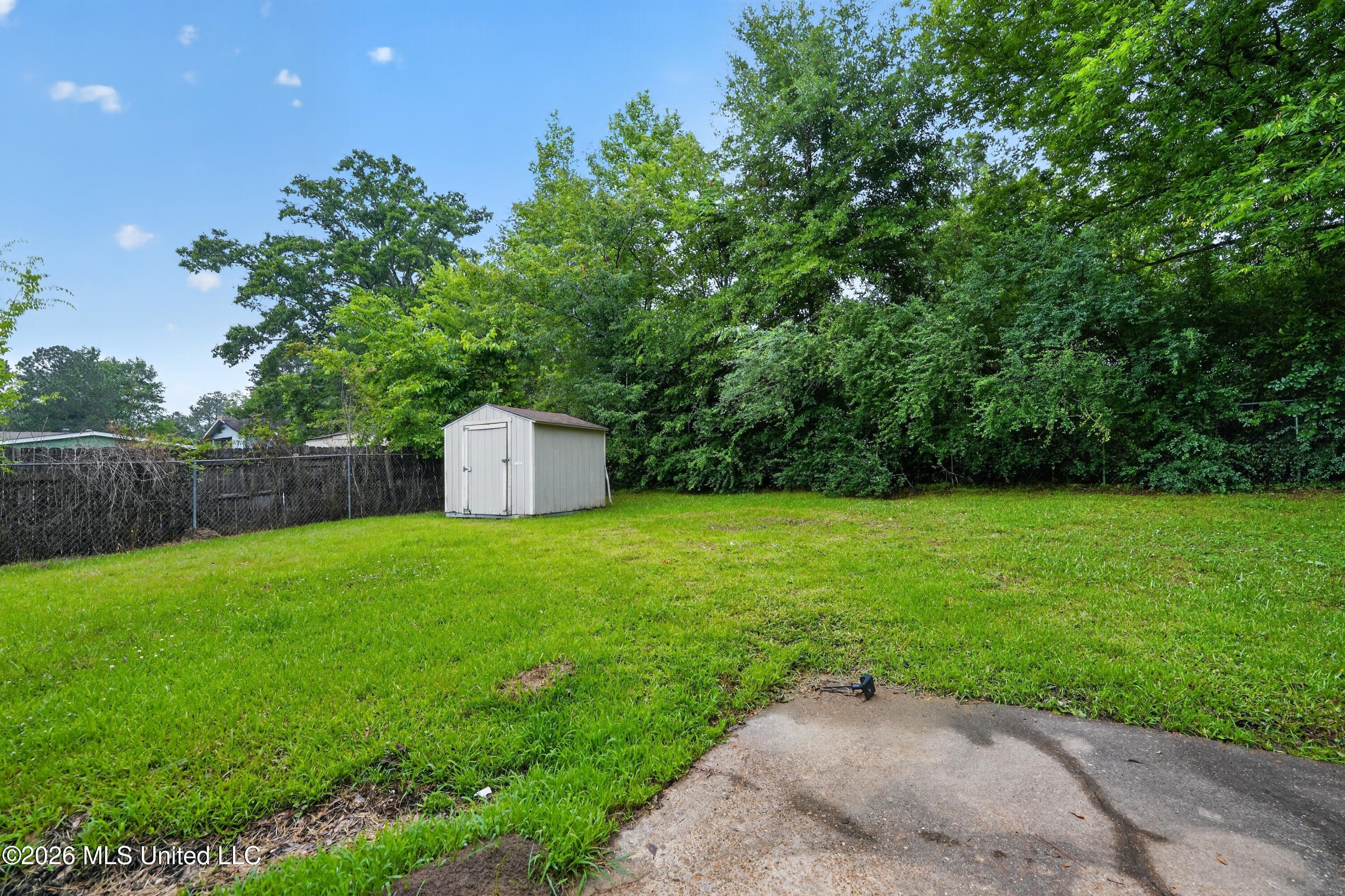 6578 Van Buren Road Property Photo 4
