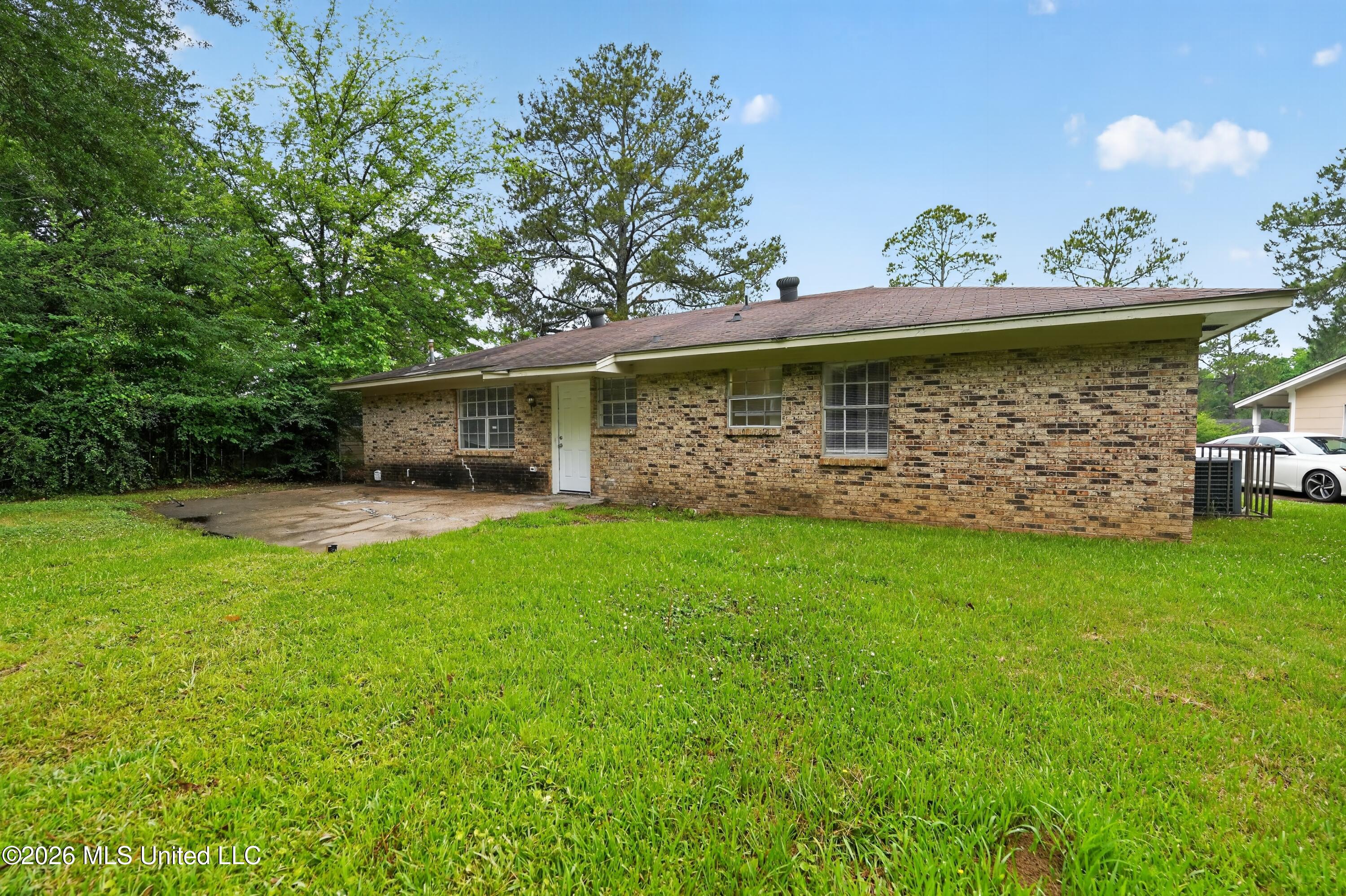 6578 Van Buren Road Property Photo 7