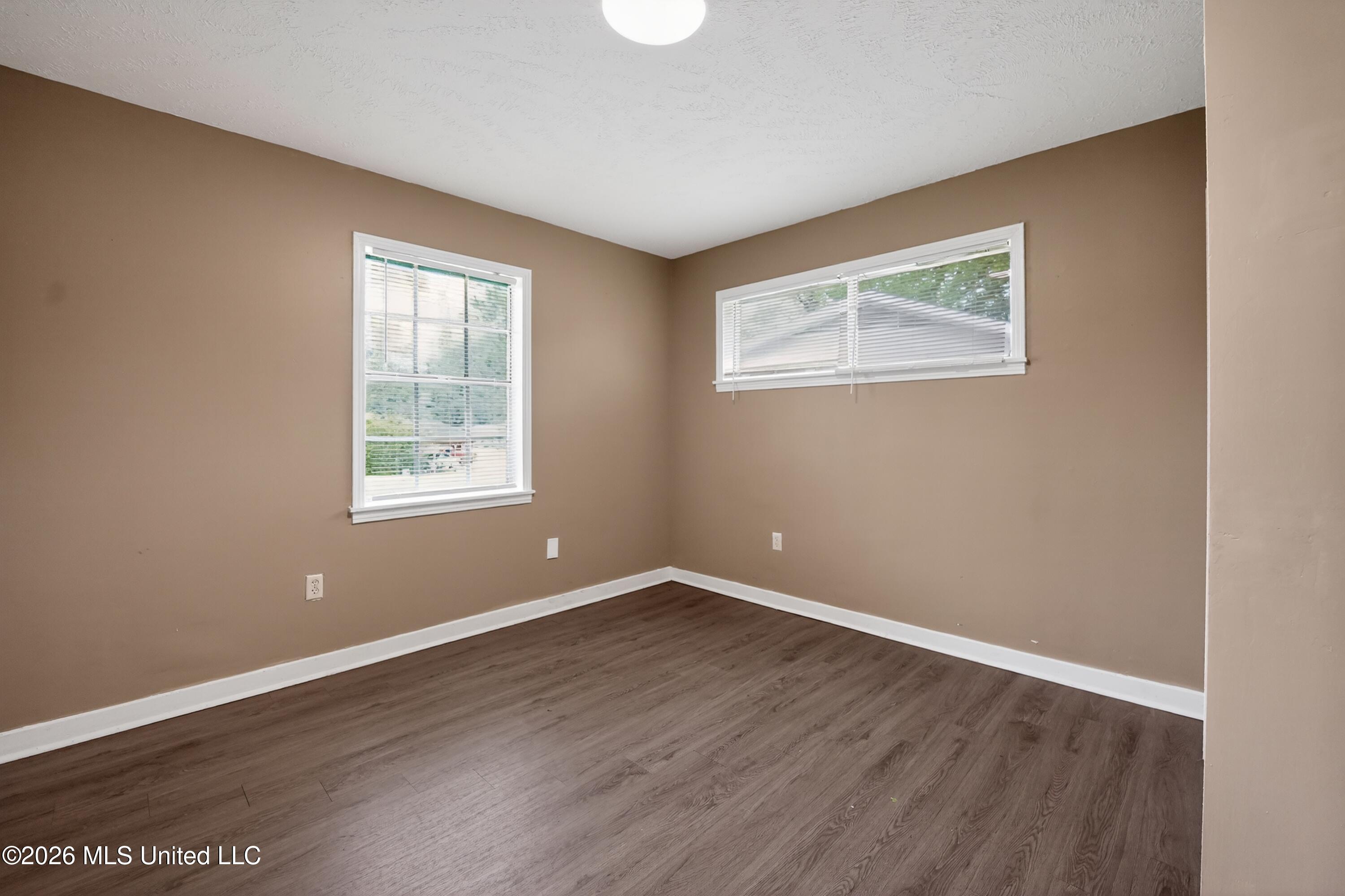 6578 Van Buren Road Property Photo 9