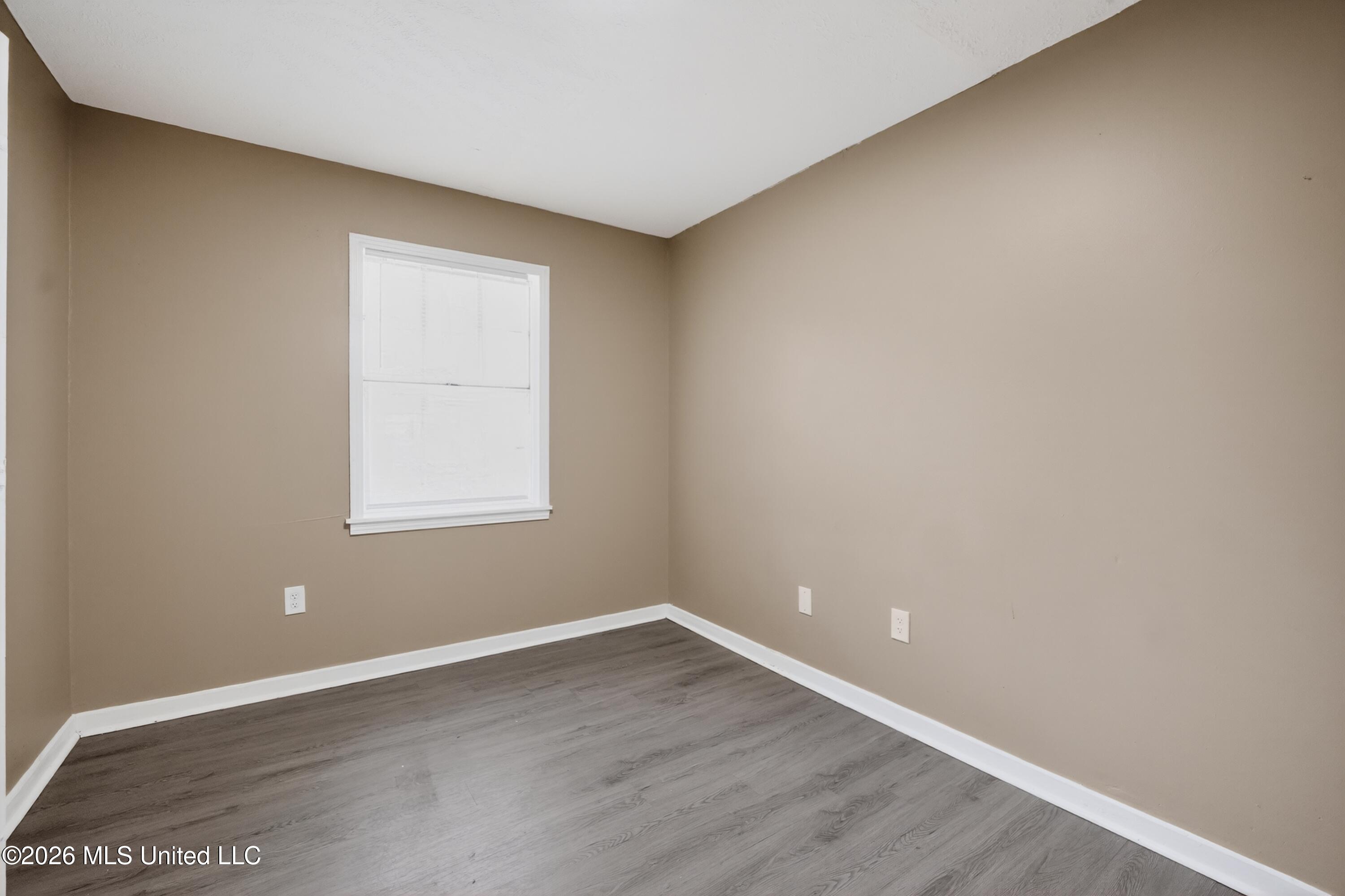 6578 Van Buren Road Property Photo 10