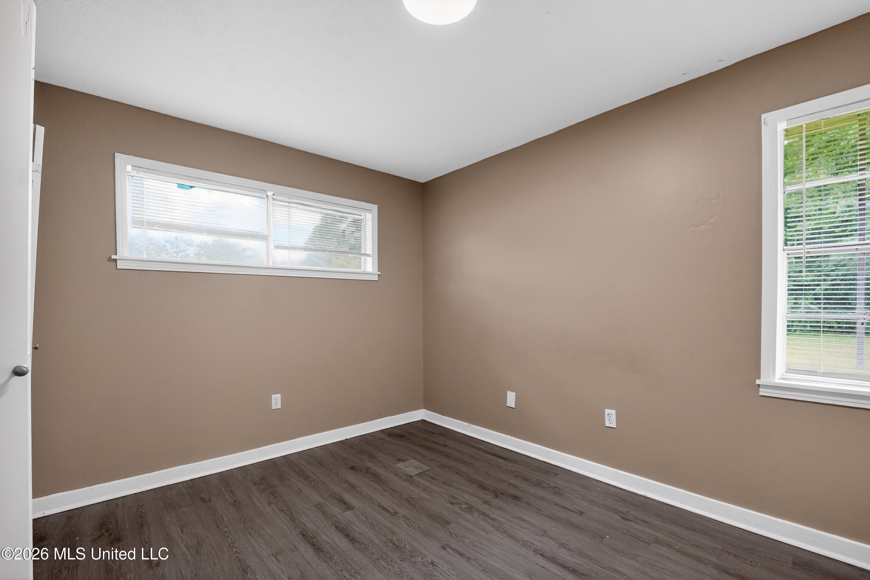 6578 Van Buren Road Property Photo 11
