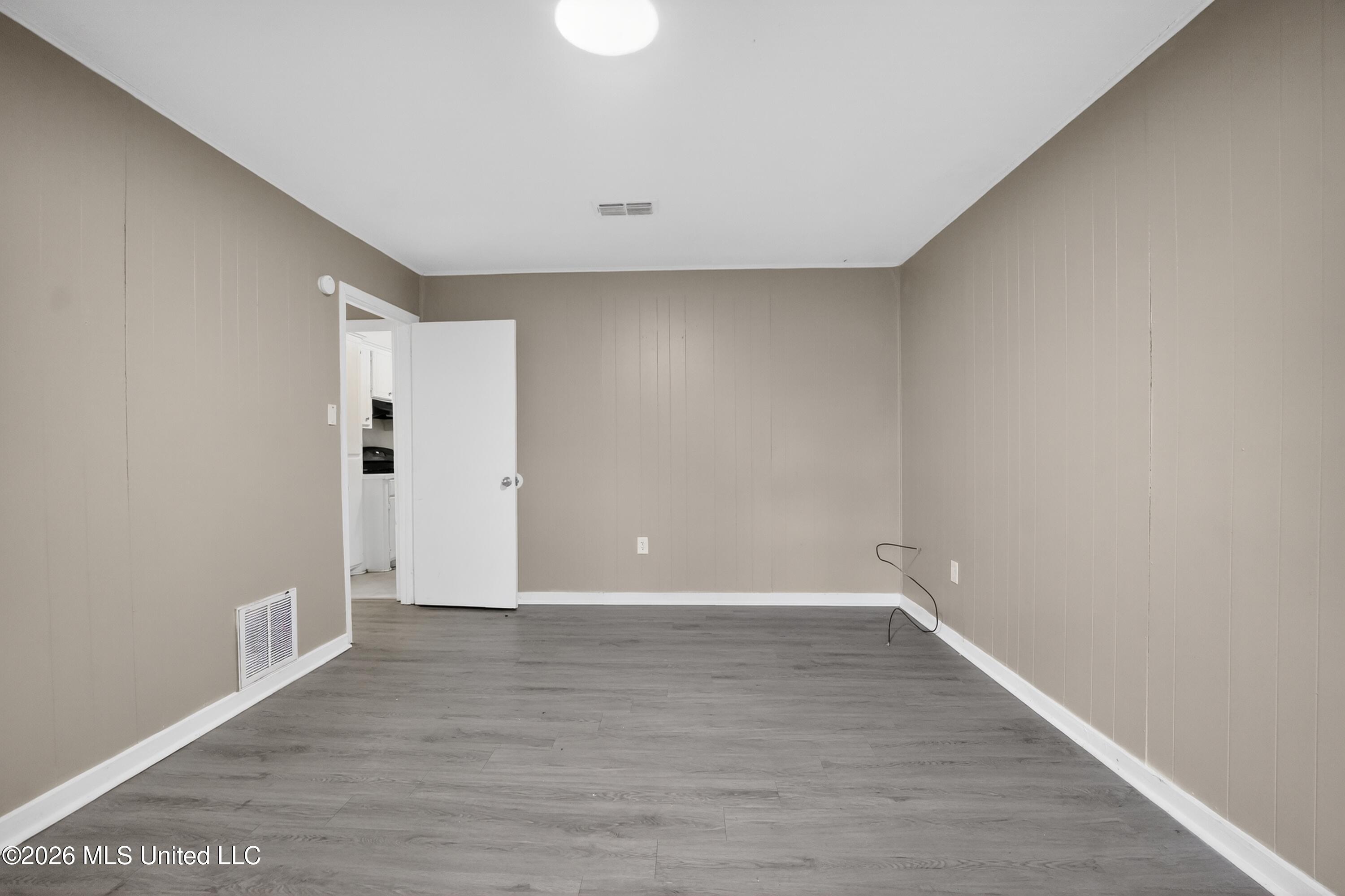 6578 Van Buren Road Property Photo 13