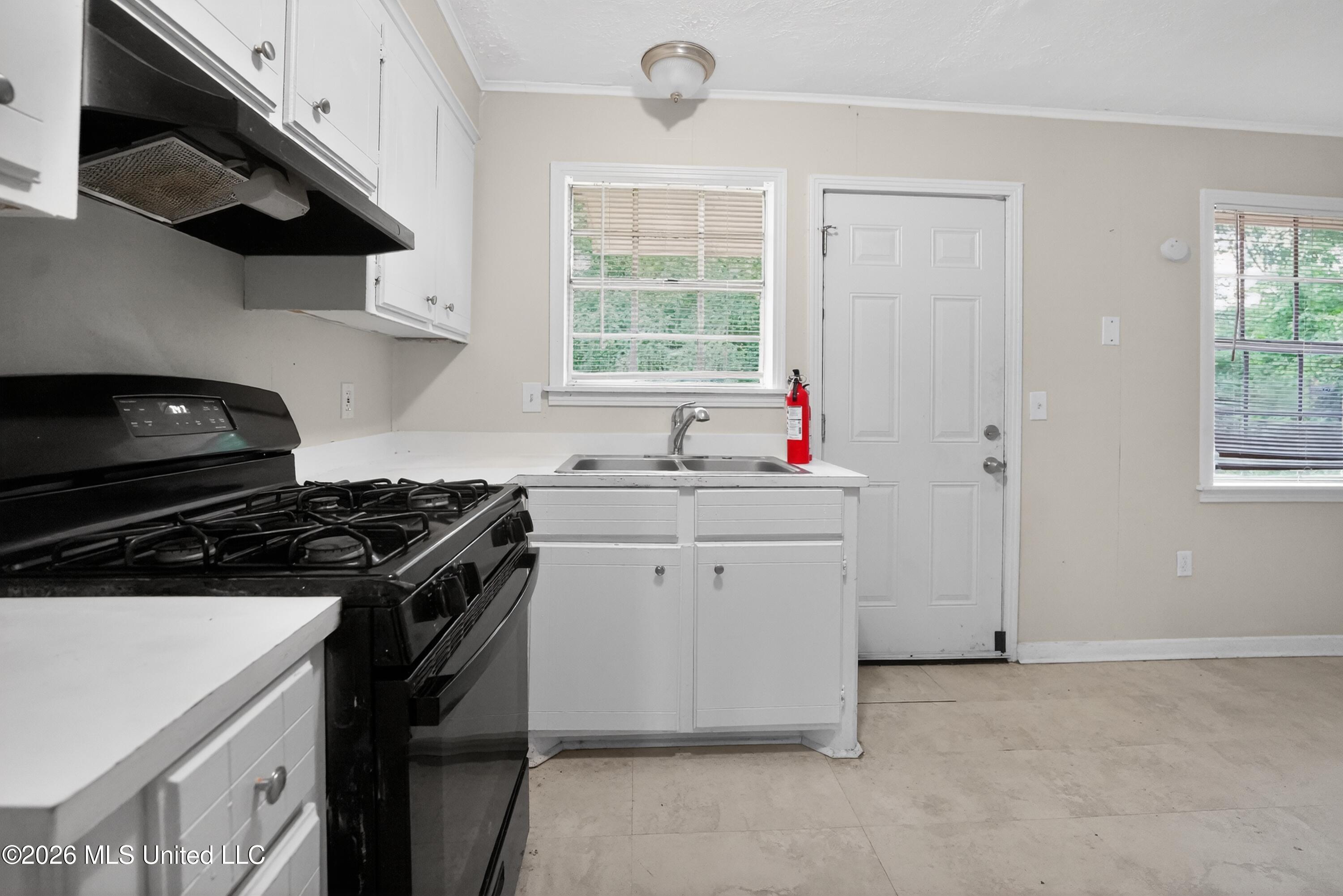 6578 Van Buren Road Property Photo 23