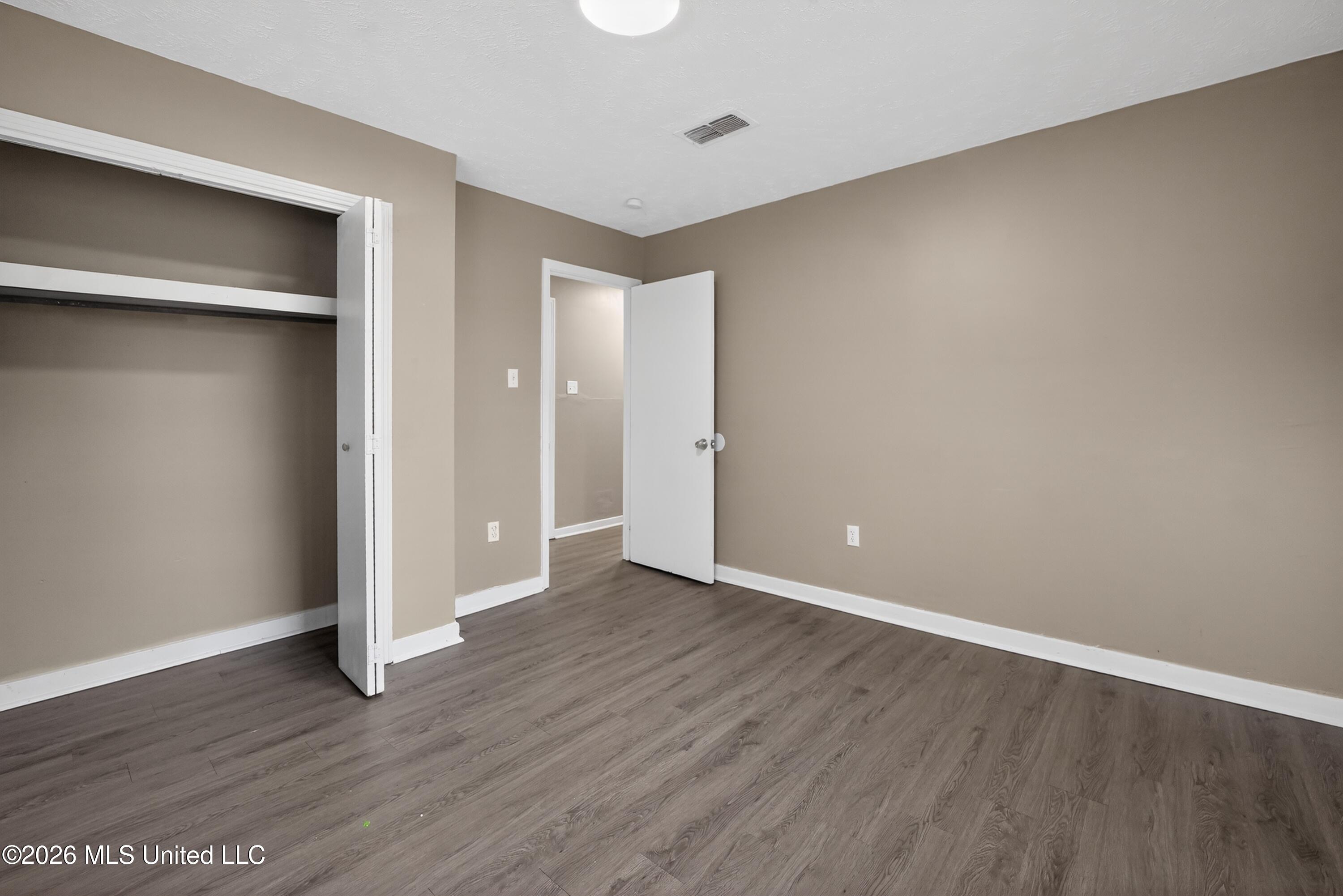 6578 Van Buren Road Property Photo 32