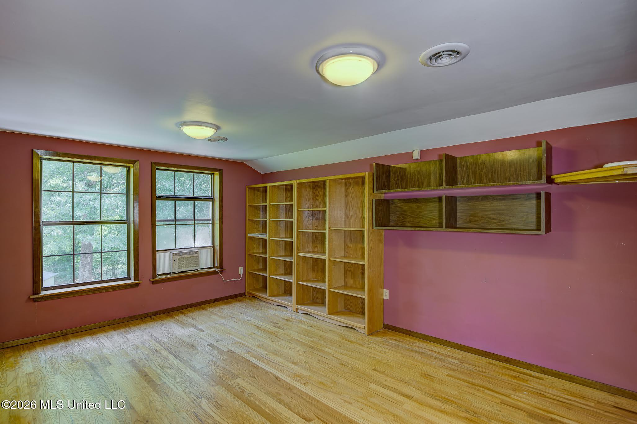 905 Wildwood Drive Property Photo 33