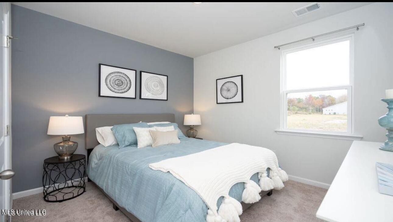 90 Pine Street Property Photo 4