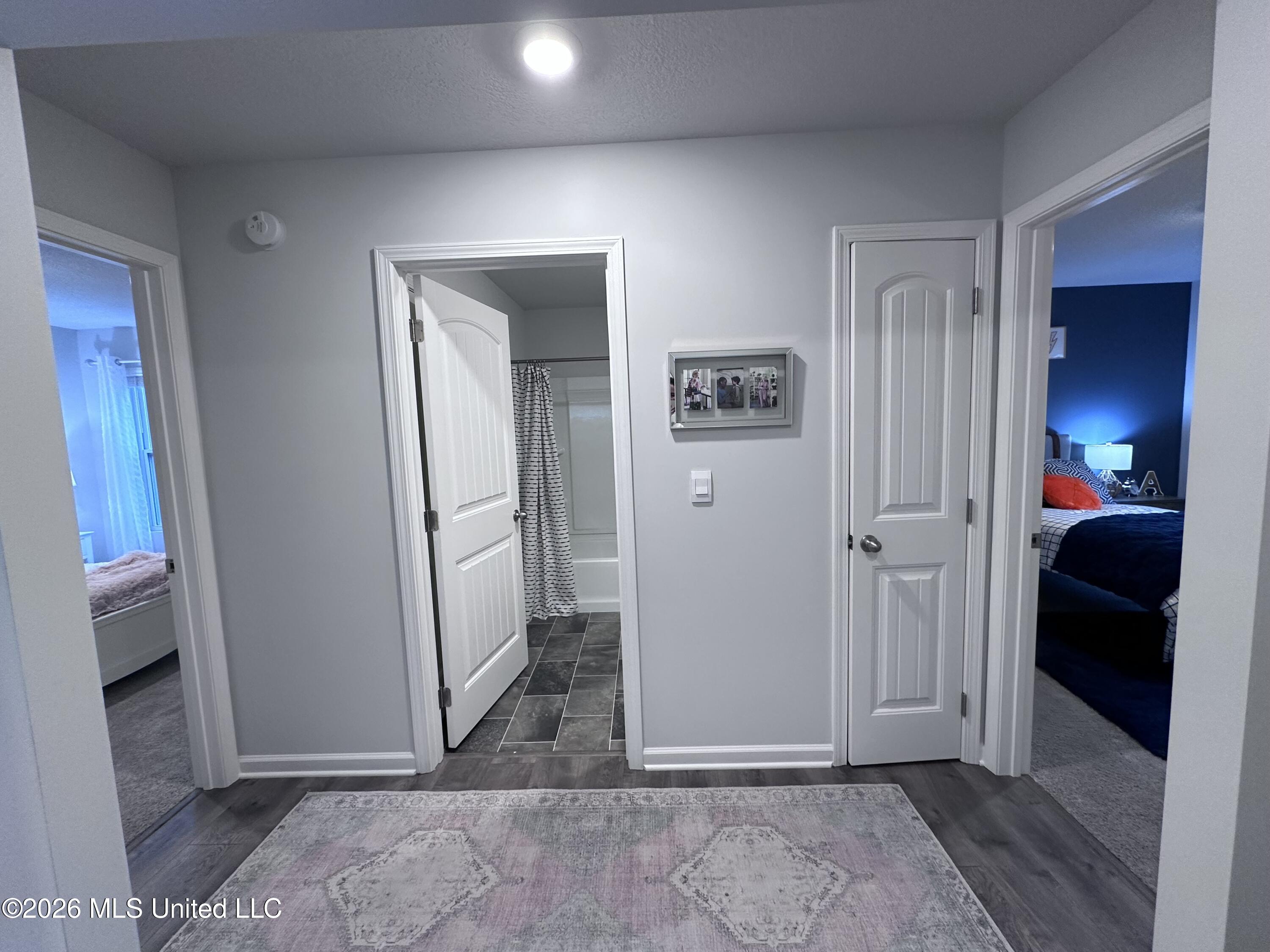 94 Pine Street Property Photo 5