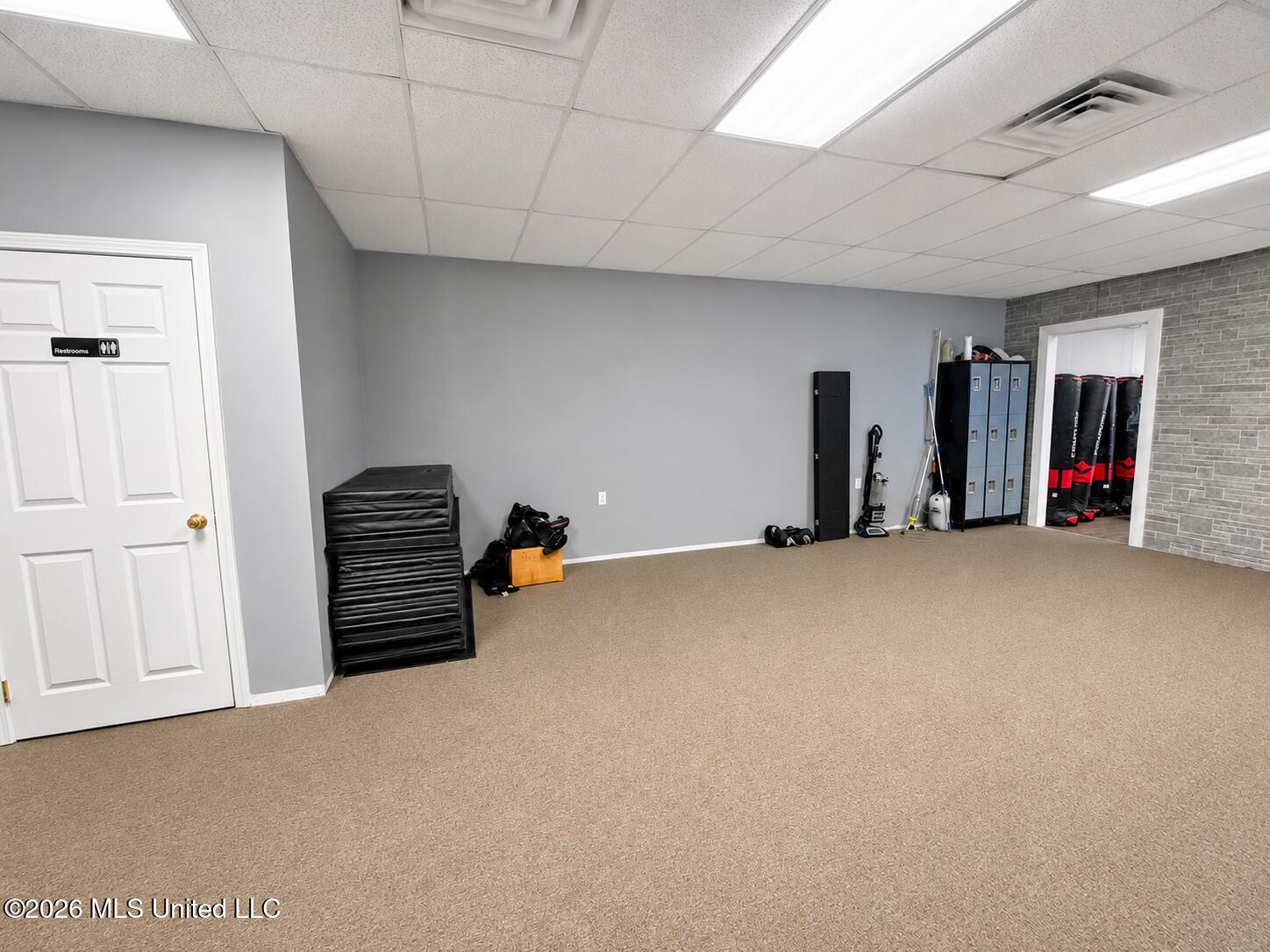 985 Mill Street Property Photo 10