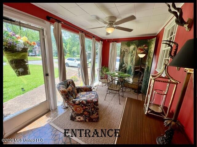 208 Sycamore Street Property Photo 6