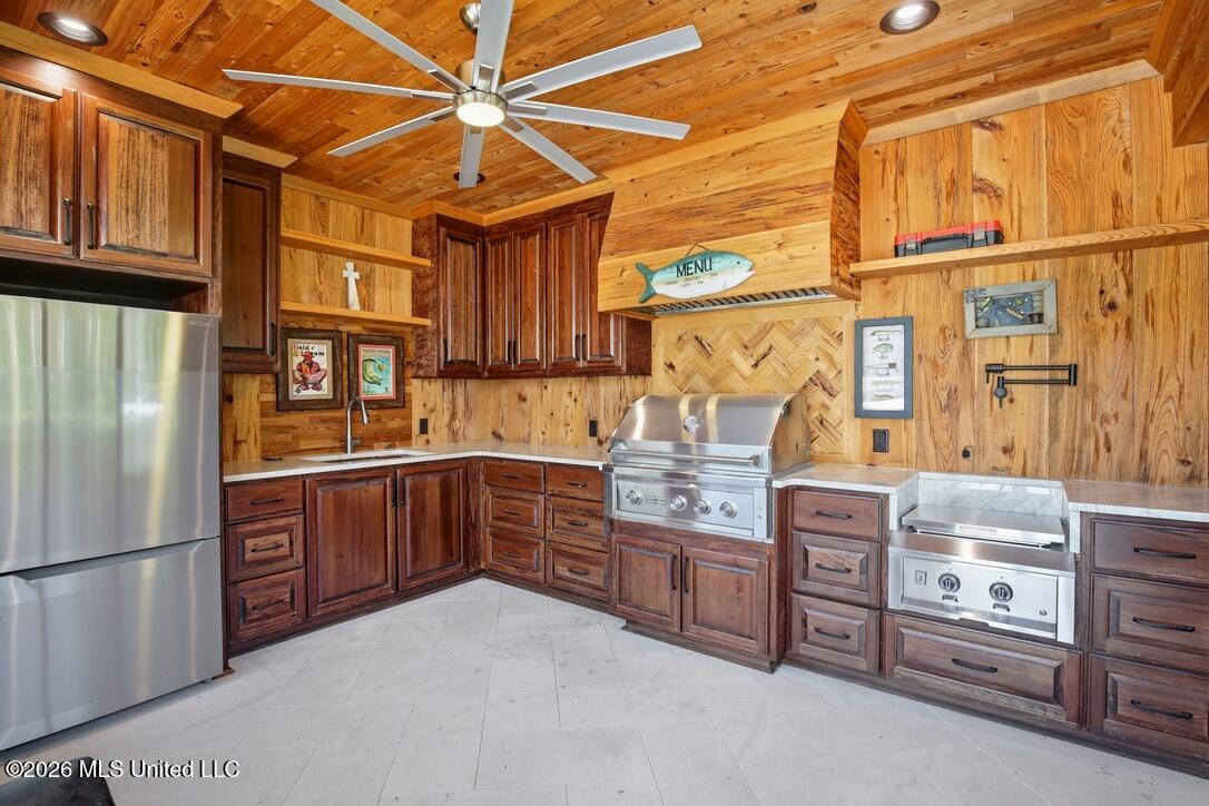 425 Rose Hill Road Property Photo 25