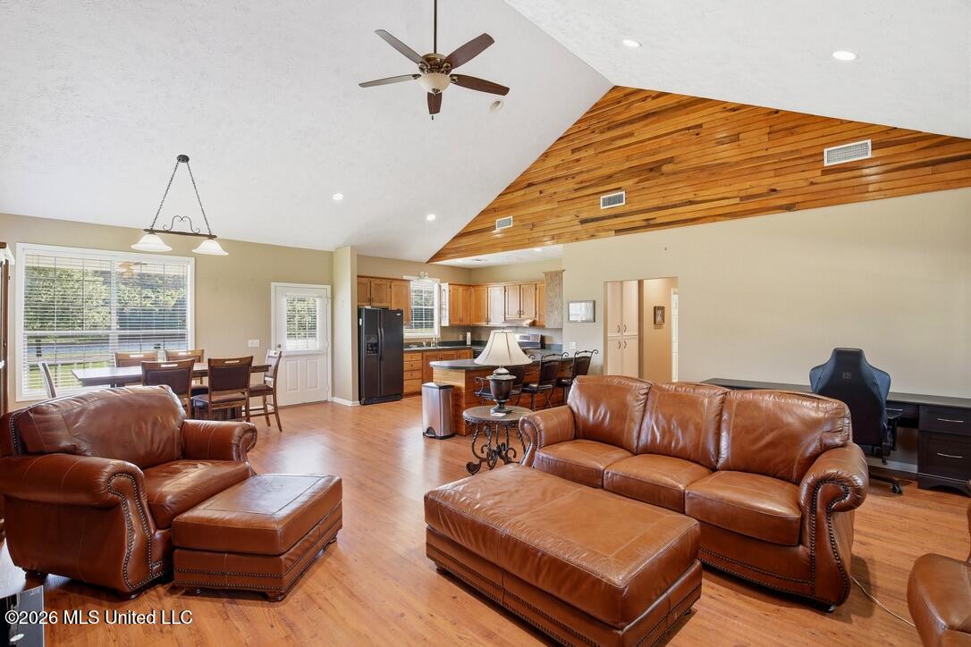 425 Rose Hill Road Property Photo 100