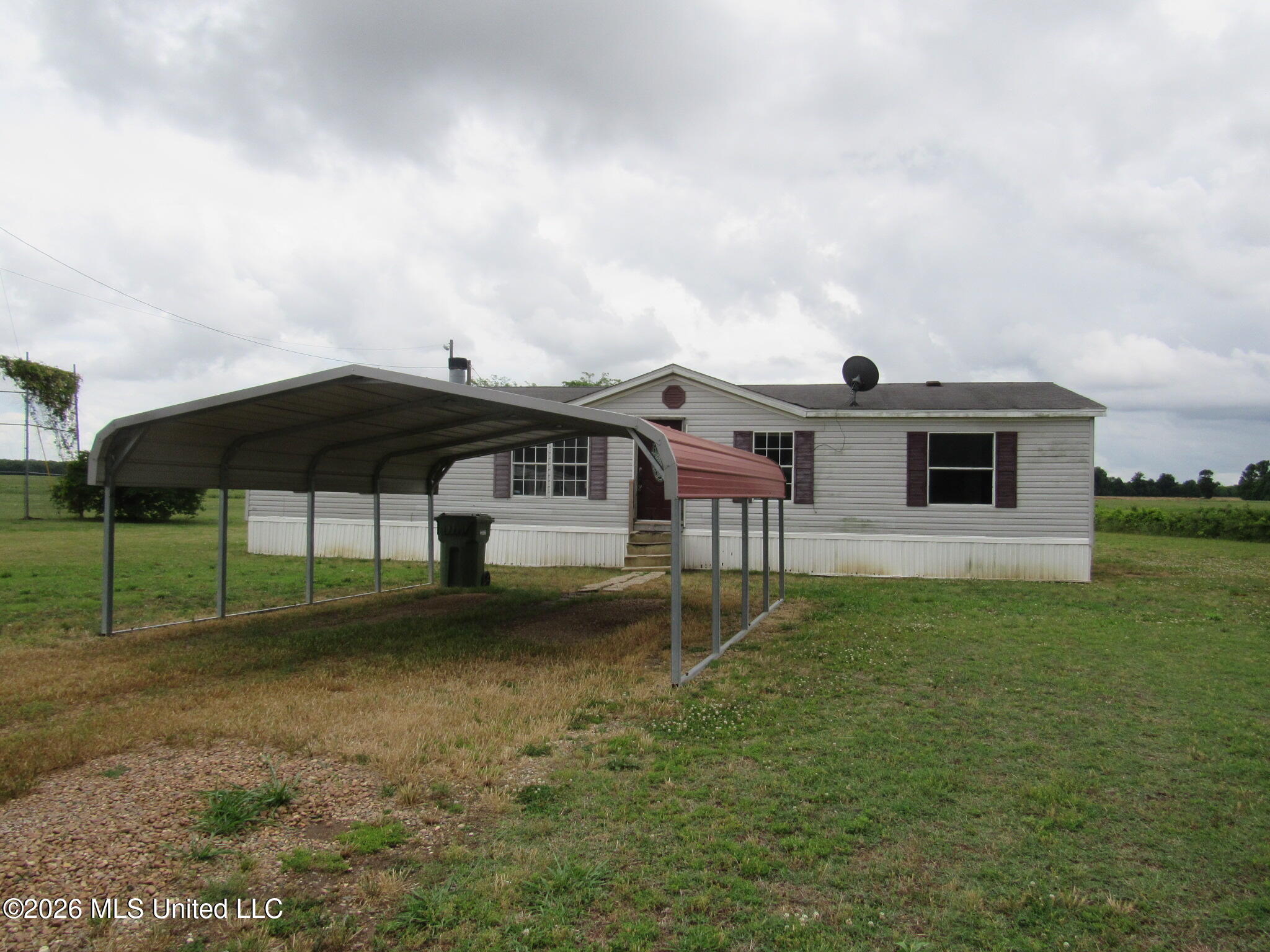 1628 400 Property Photo 1