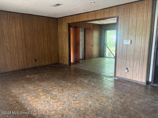 501 Cheshire Drive Property Photo 3