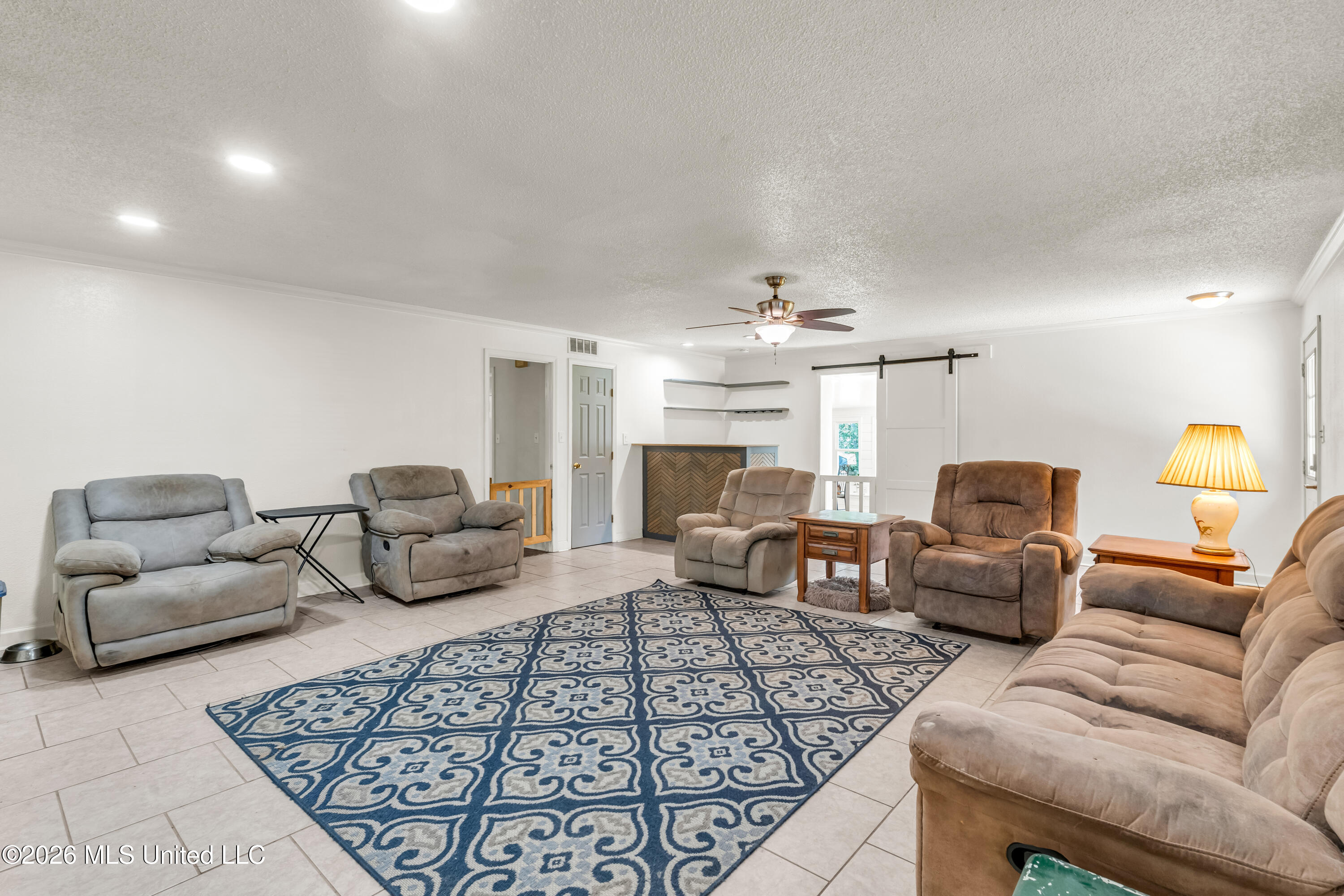 6005 Cypress Drive Property Photo 7