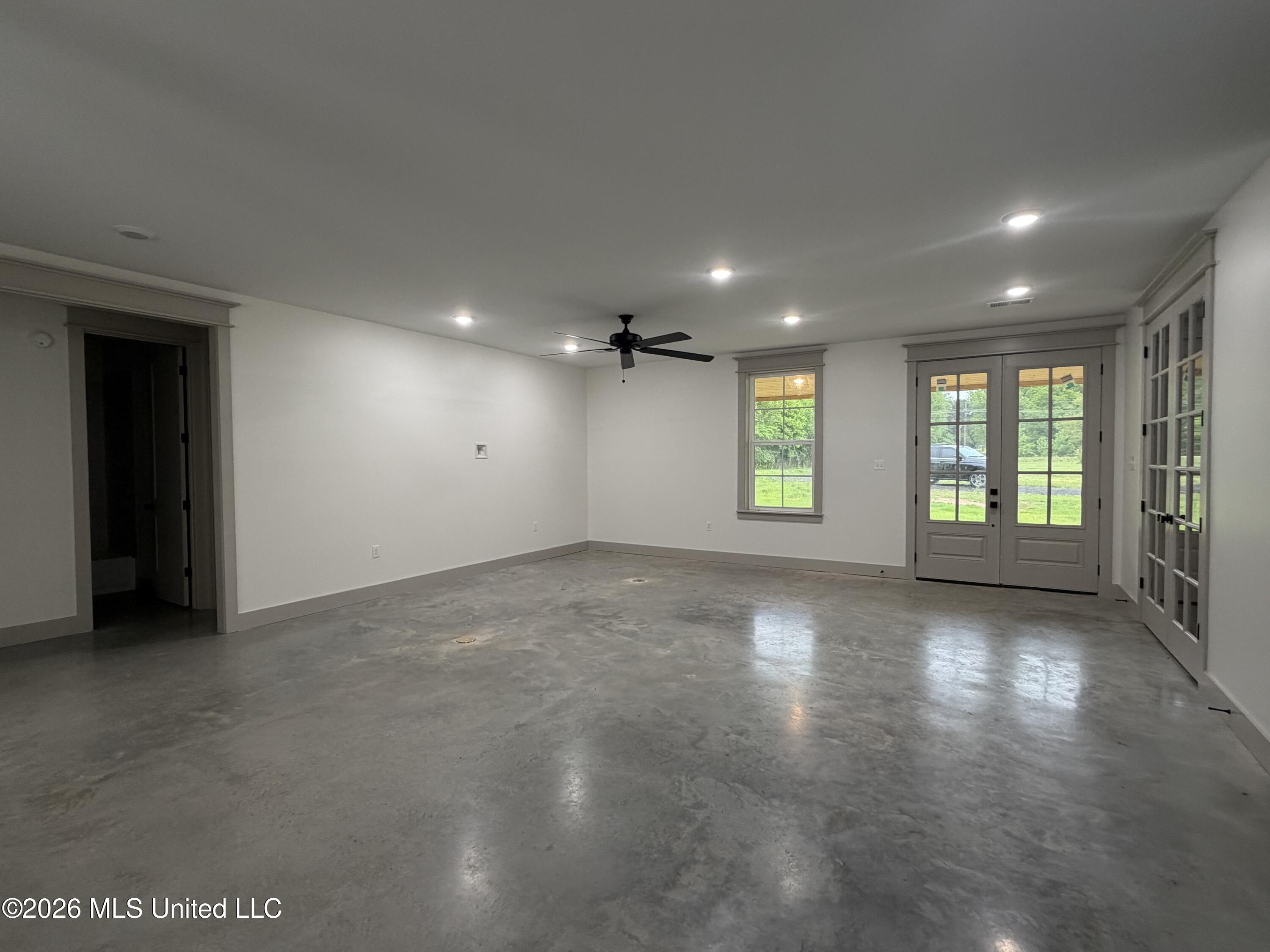 2405 Pleasant Hill Road Property Photo 3