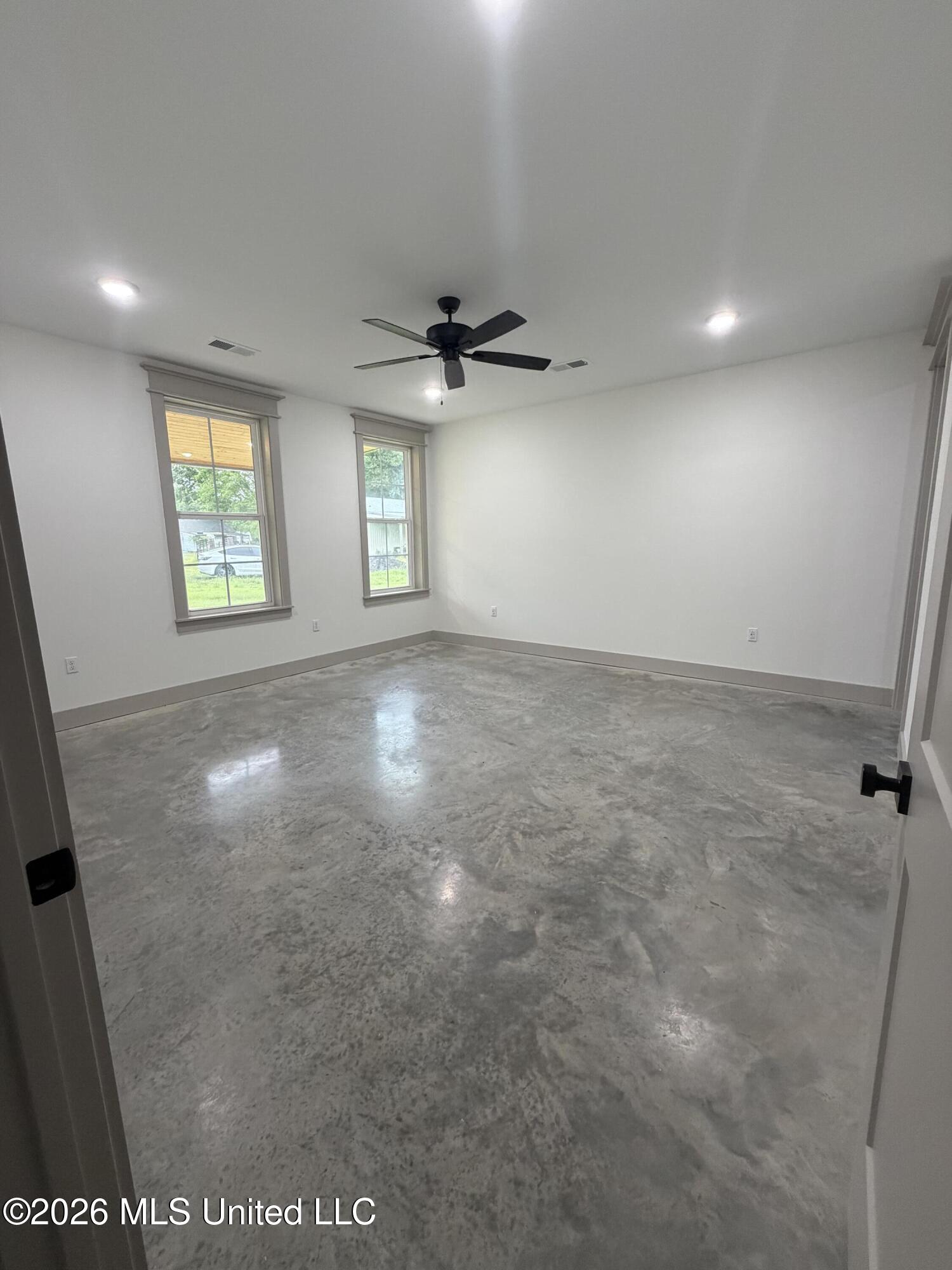 2405 Pleasant Hill Road Property Photo 8