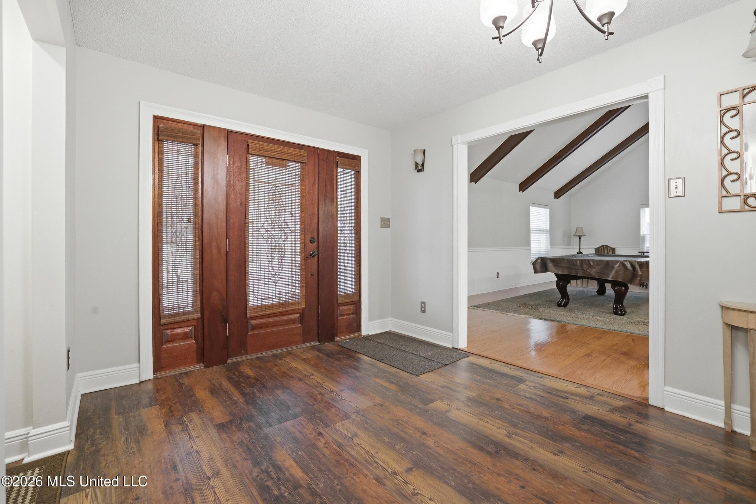 142 Kenmore Avenue Property Photo 8
