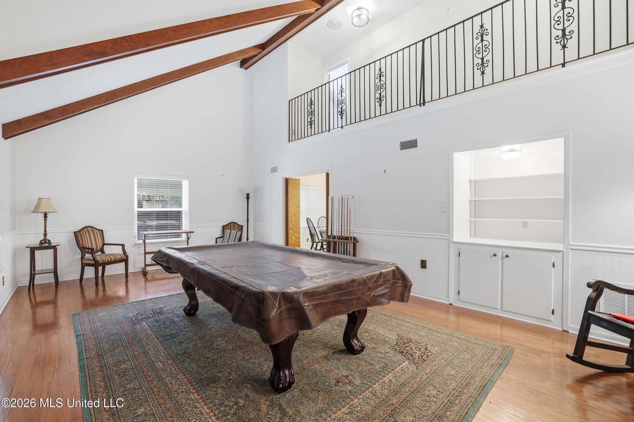 142 Kenmore Avenue Property Photo 11