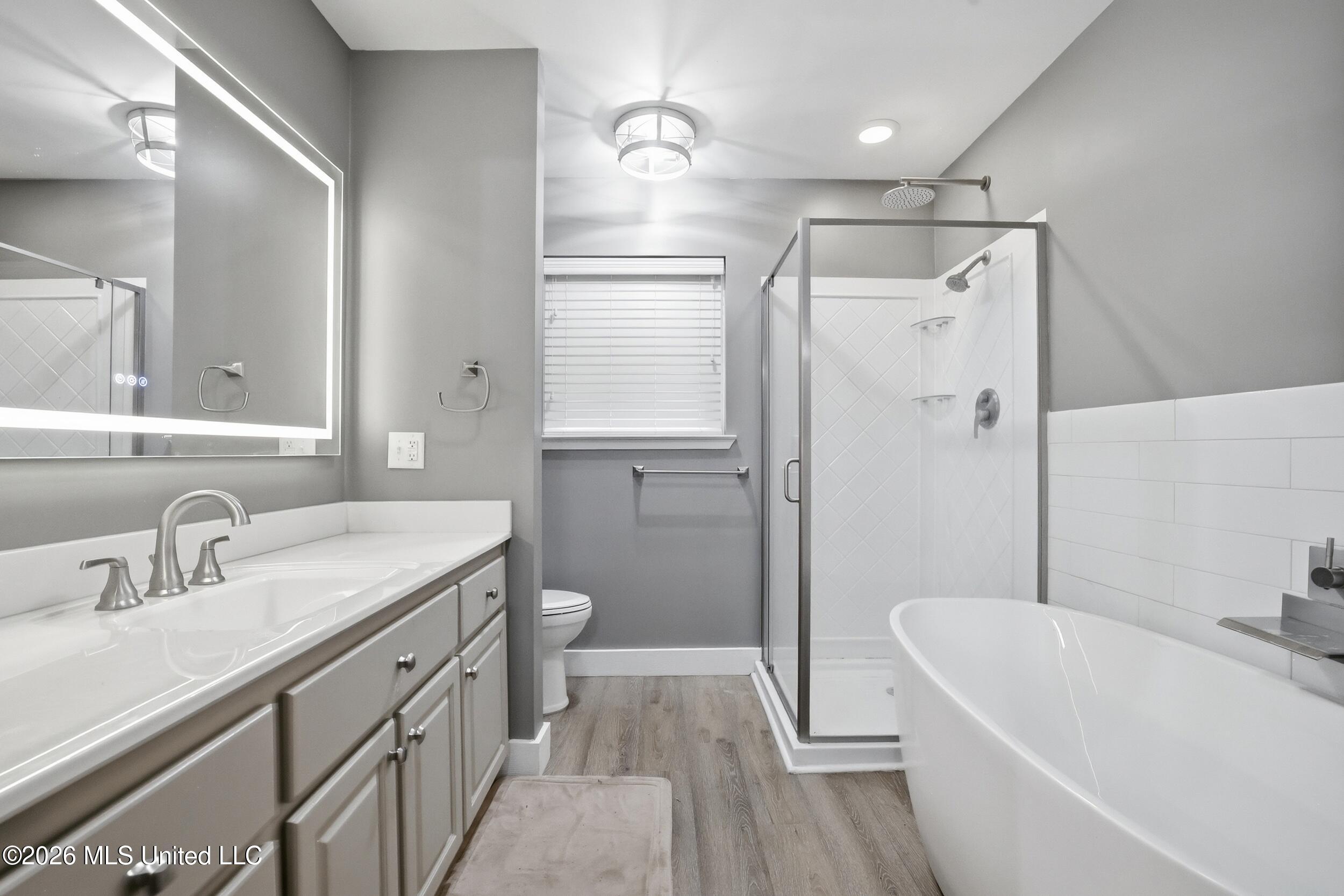 142 Kenmore Avenue Property Photo 17