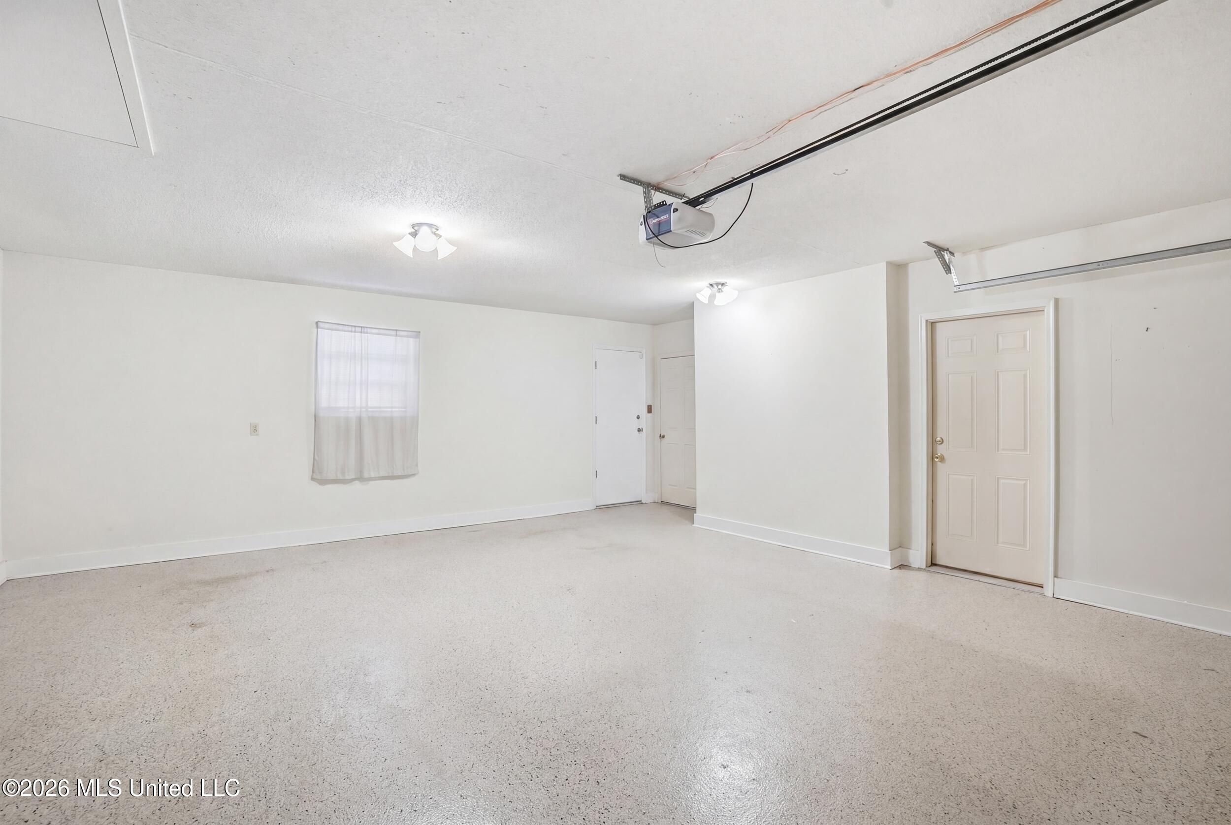 142 Kenmore Avenue Property Photo 39