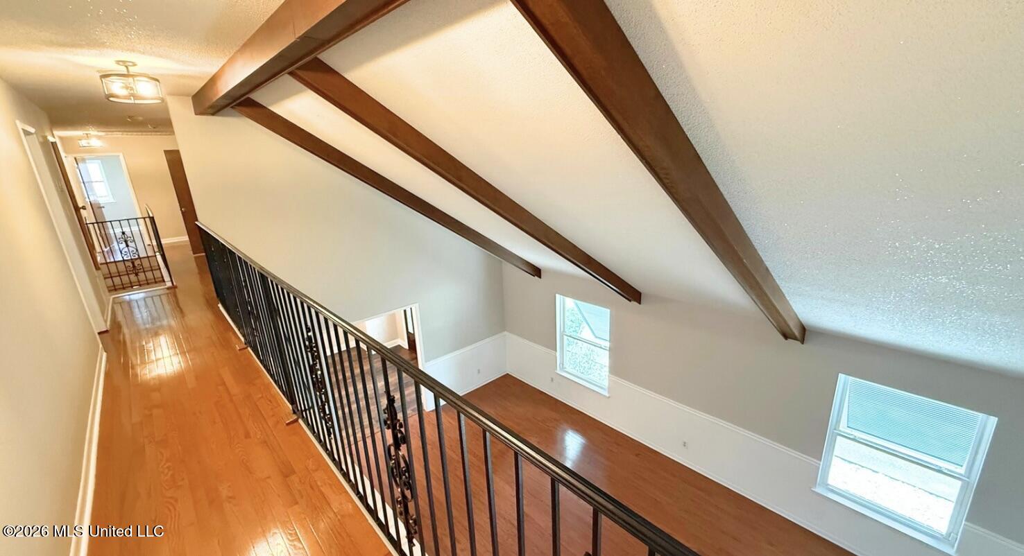 142 Kenmore Avenue Property Photo 52