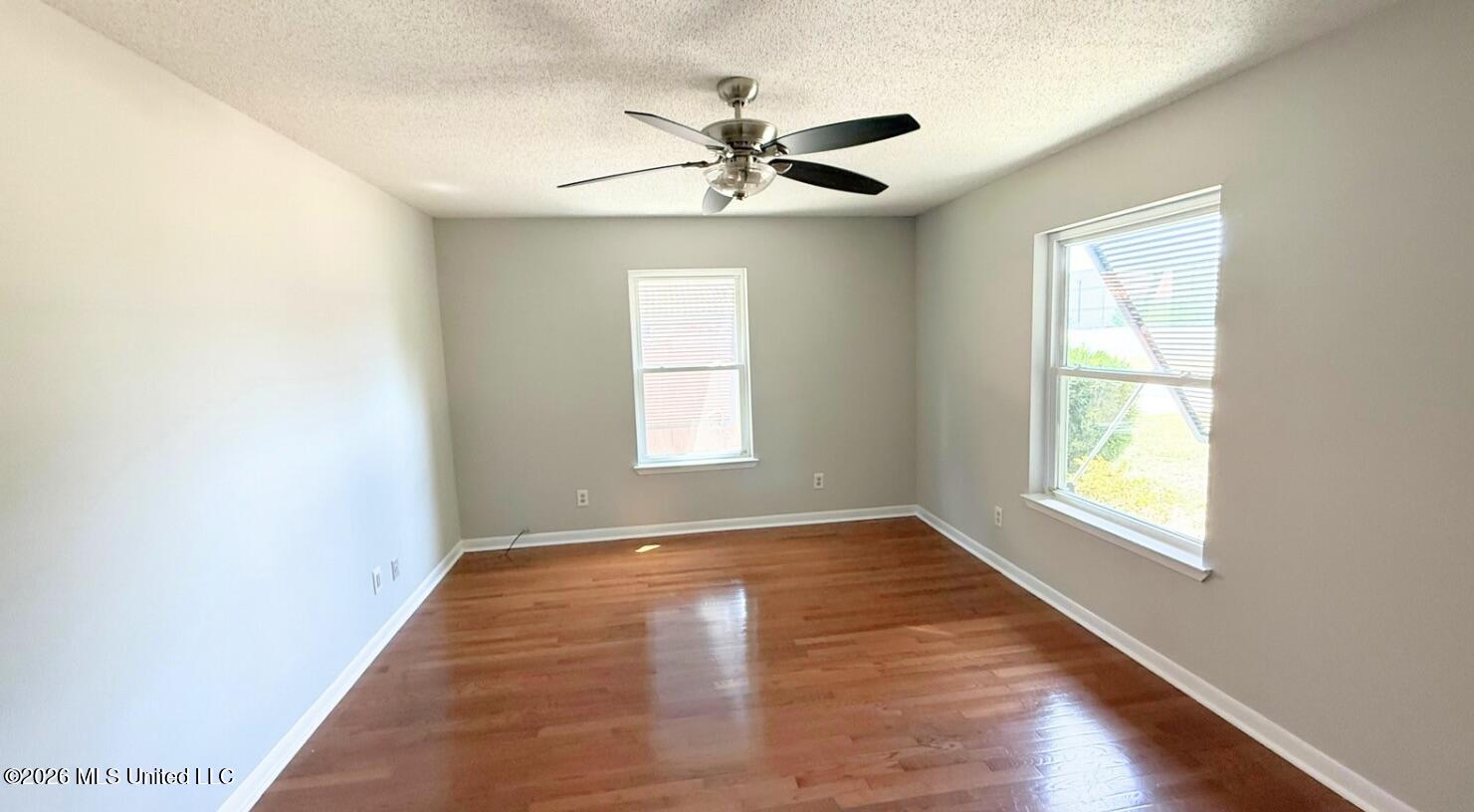 142 Kenmore Avenue Property Photo 60