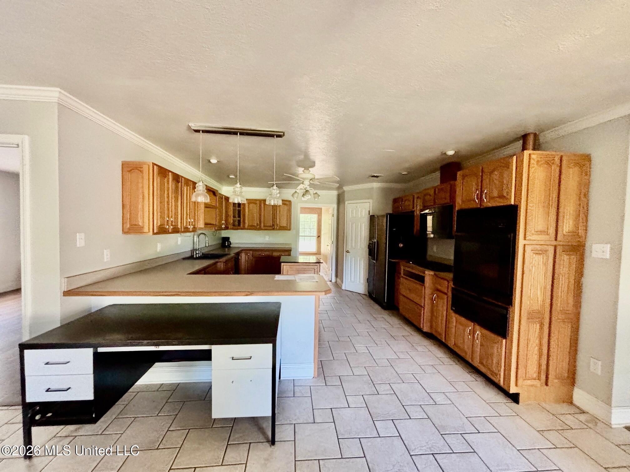 5014 Leatherwood Road Property Photo 7